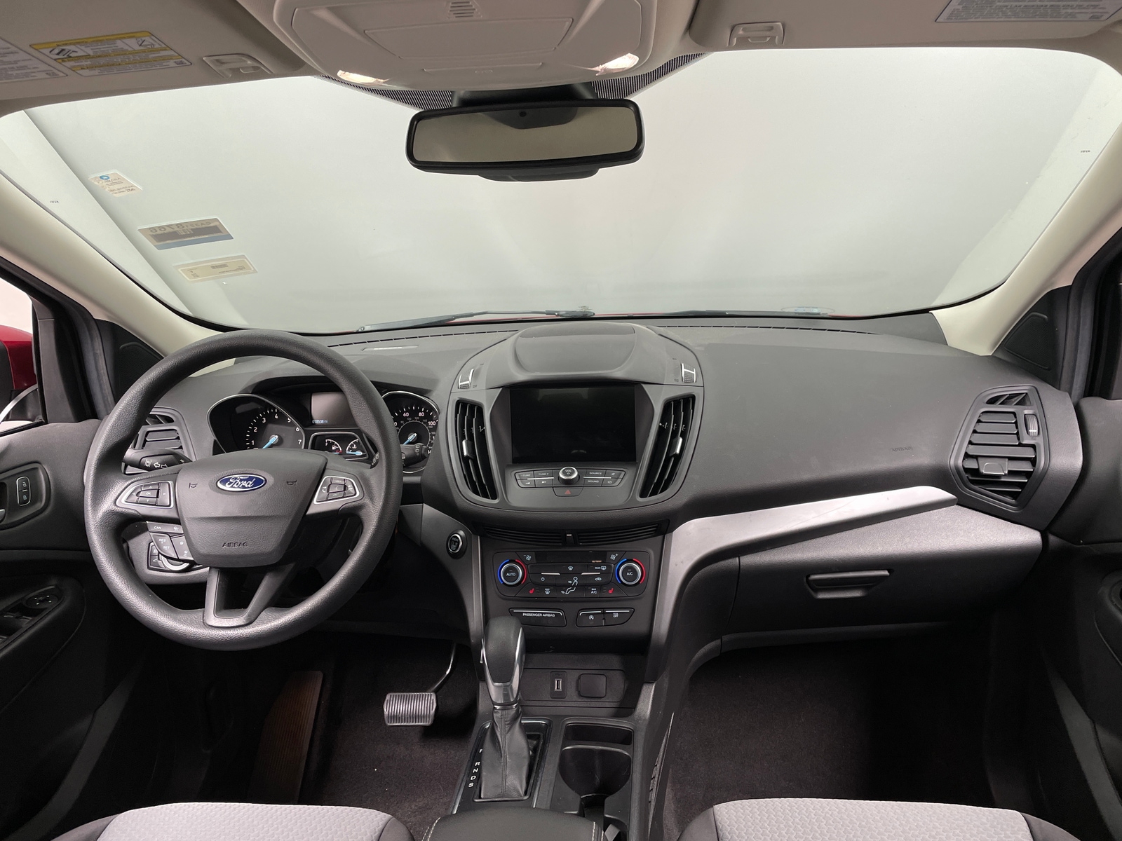 Thumbnail: 2019 Ford Escape - 3