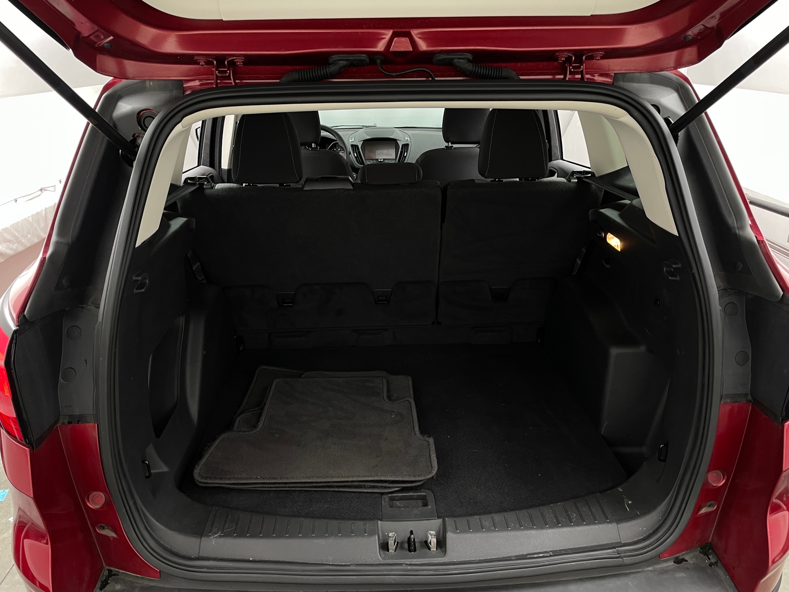 Thumbnail: 2019 Ford Escape - 7