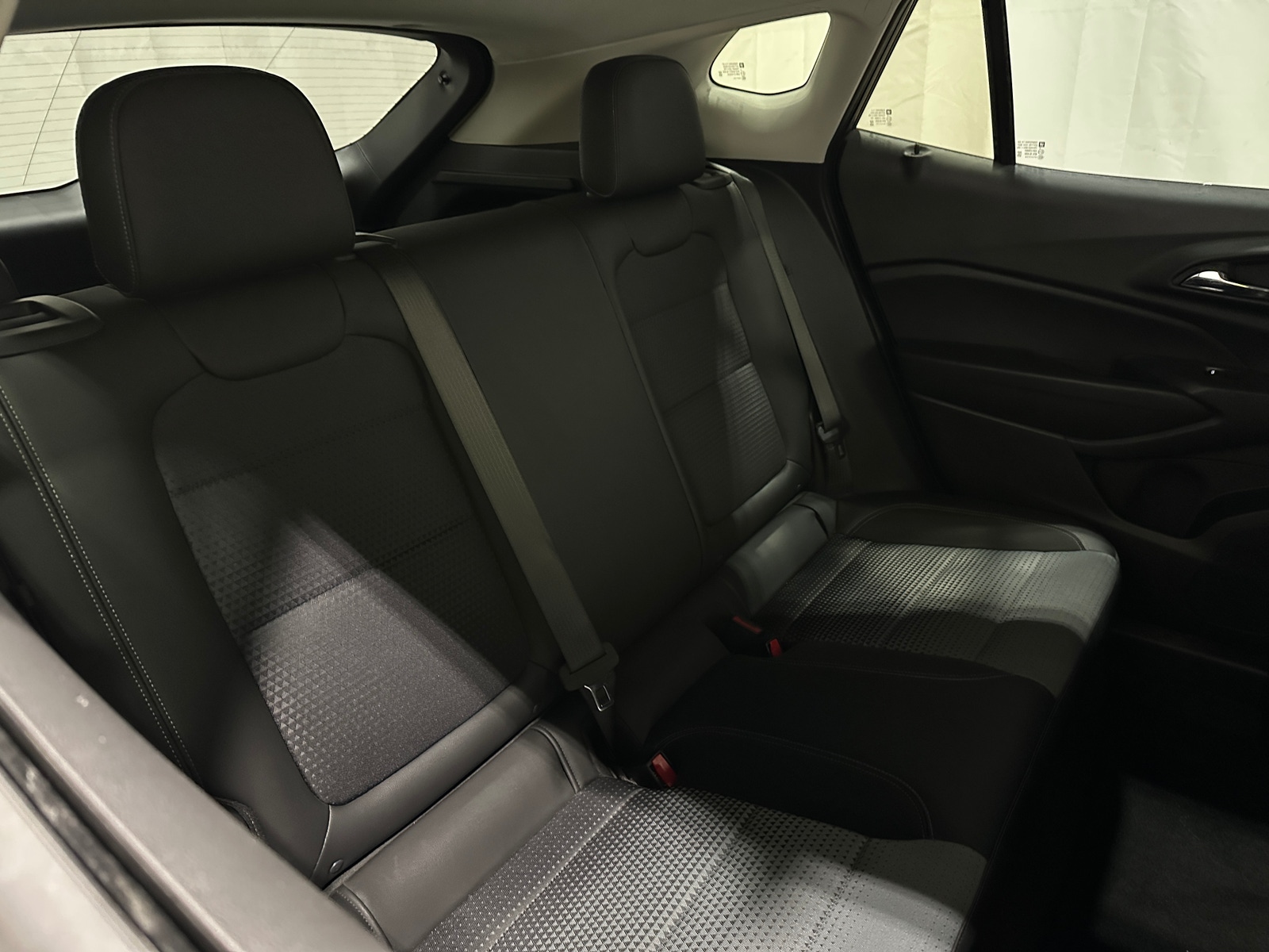 Thumbnail: 2025 Chevrolet Trax - 6