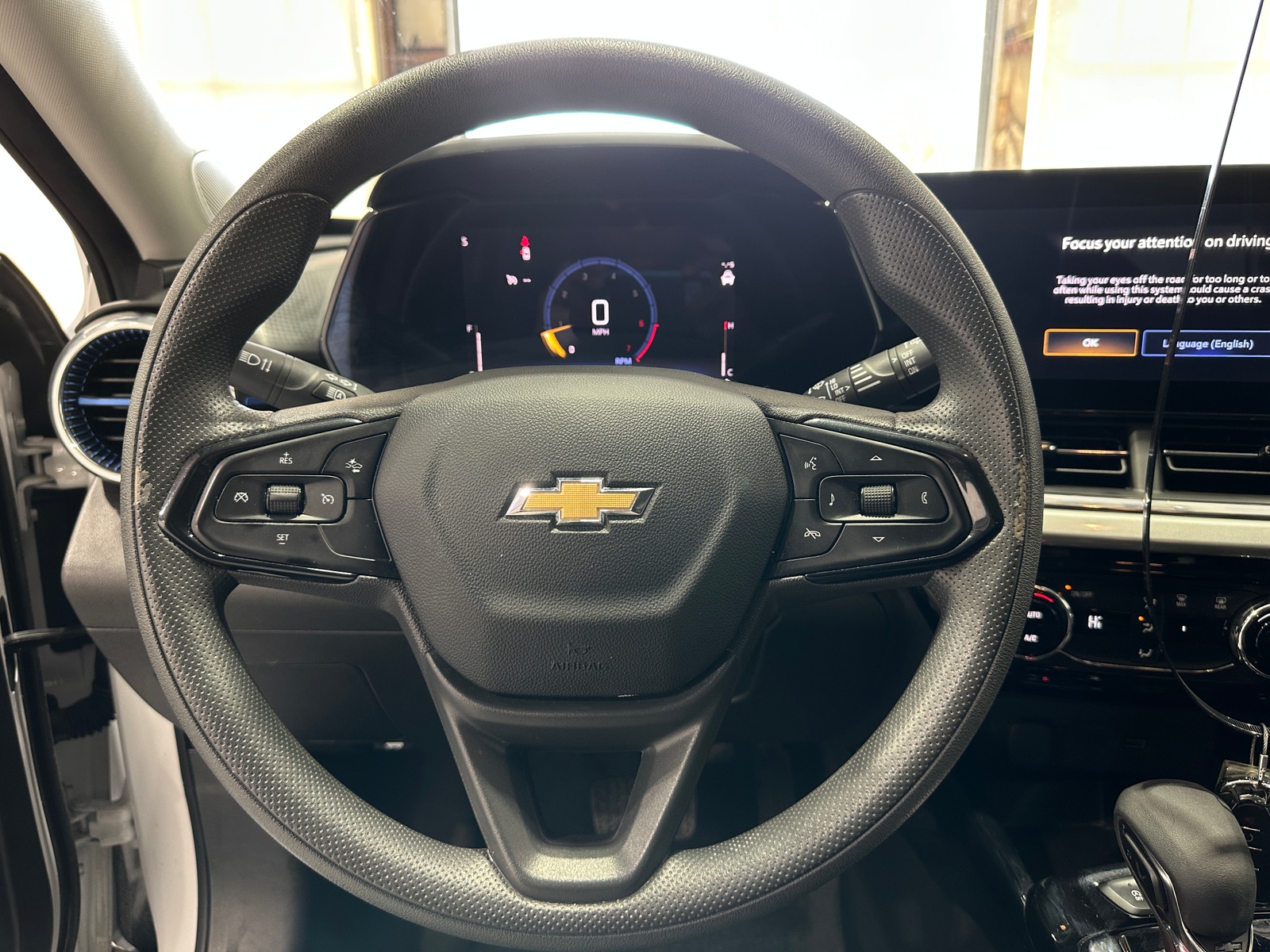 Thumbnail: 2025 Chevrolet Trax - 5