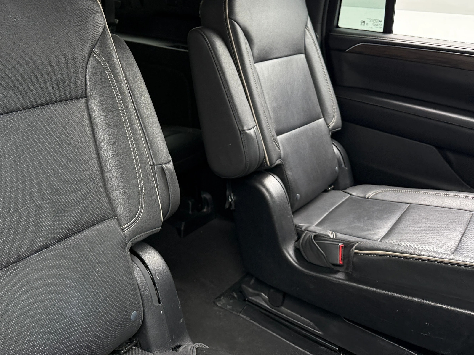 Thumbnail: 2023 Chevrolet Suburban - 5