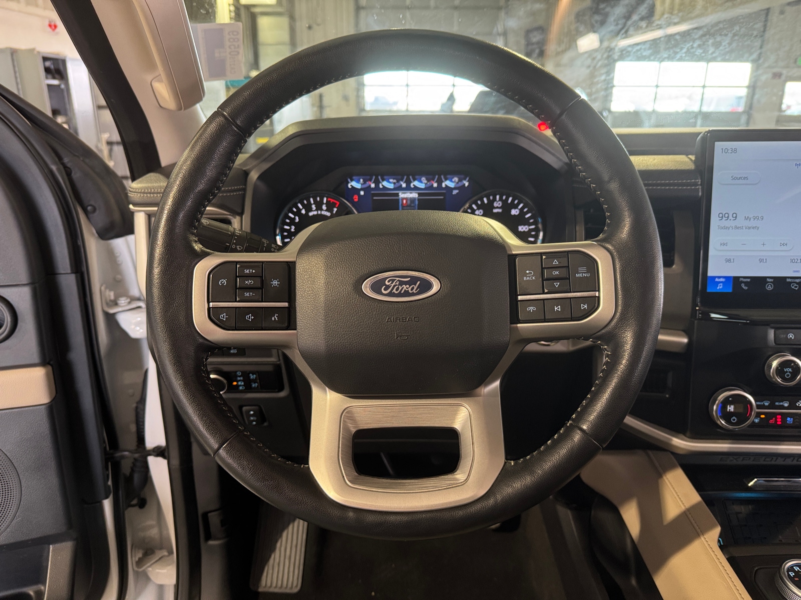 Thumbnail: 2024 Ford Expedition MAX - 4