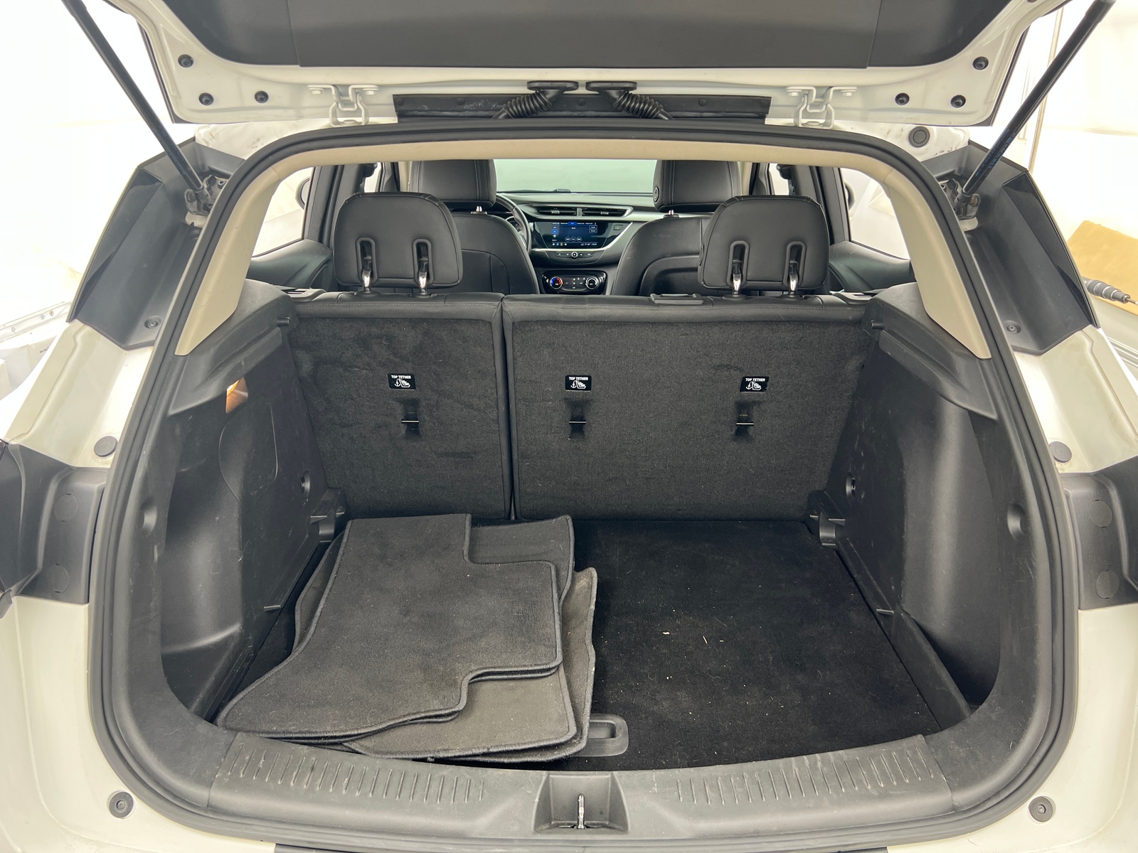 Thumbnail: 2023 Buick Encore GX - 6