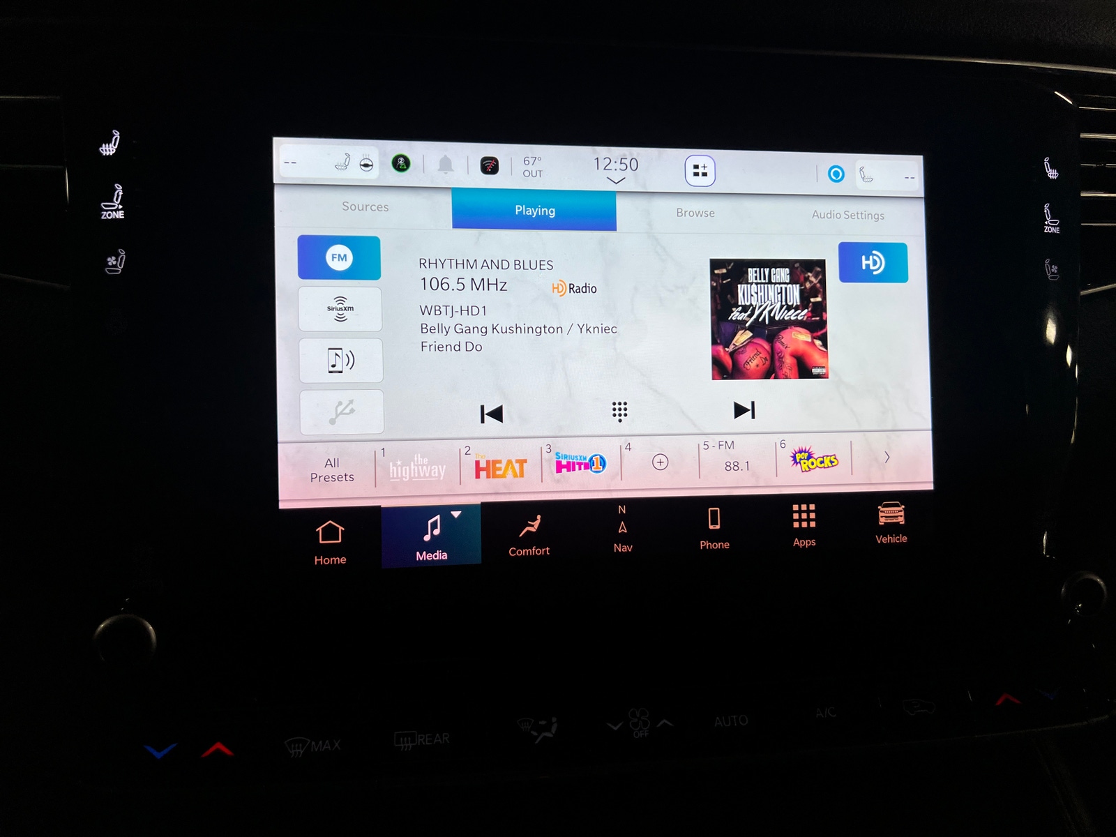 Thumbnail: 2024 Jeep Wagoneer - 3