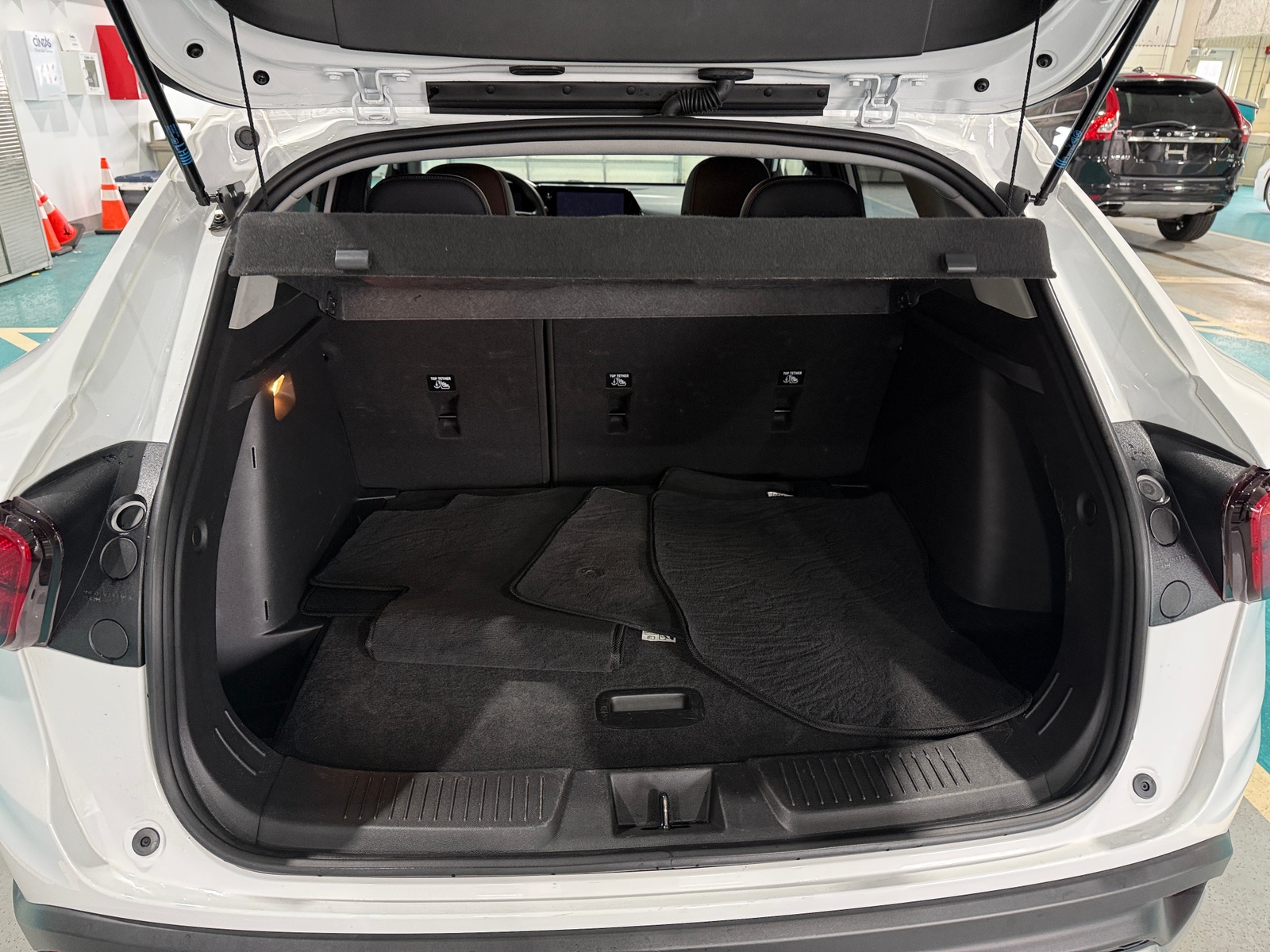 Thumbnail: 2025 Chevrolet Trax - 7