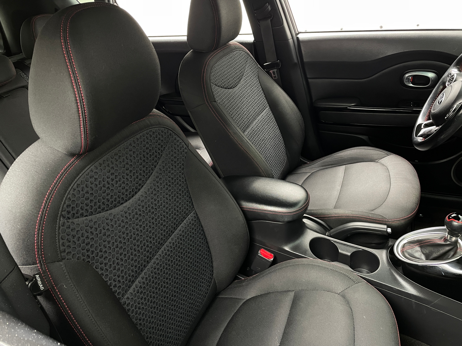 Thumbnail: 2016 Kia Soul - 2