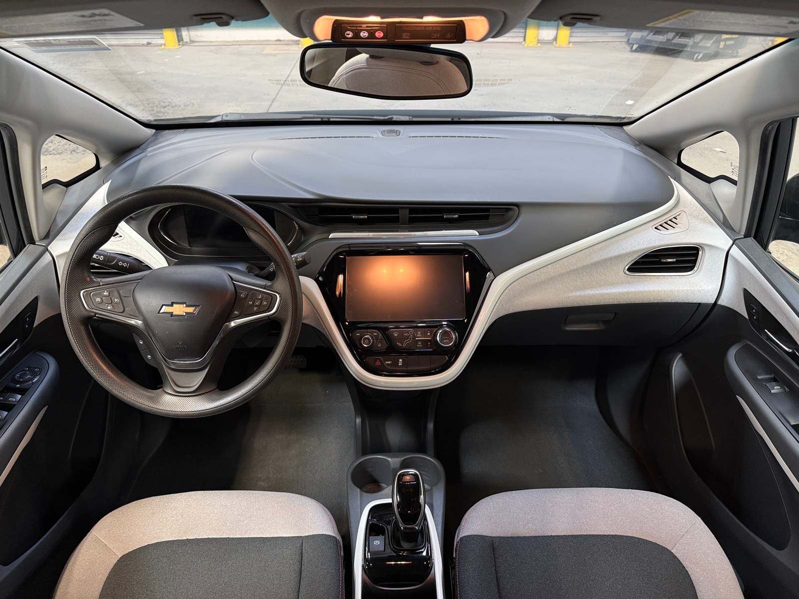 Thumbnail: 2020 Chevrolet Bolt EV - 3