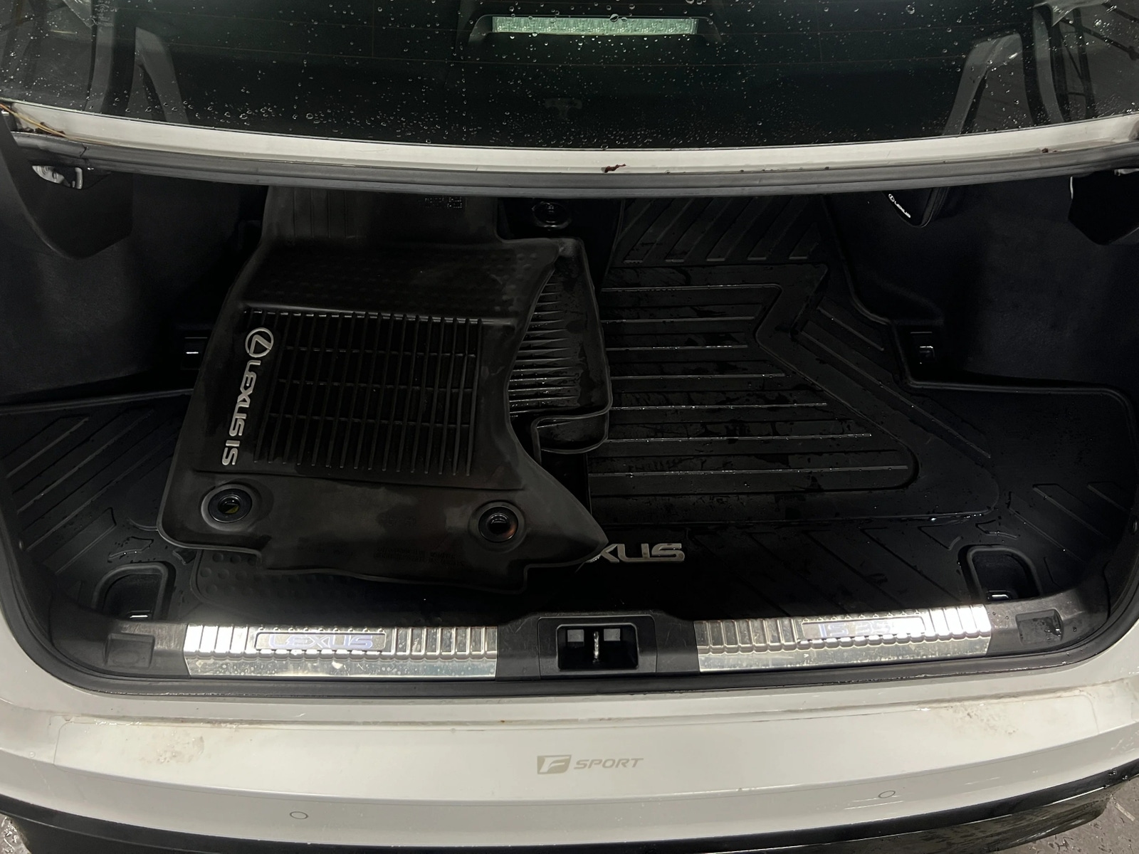 Thumbnail: 2021 Lexus IS - 6