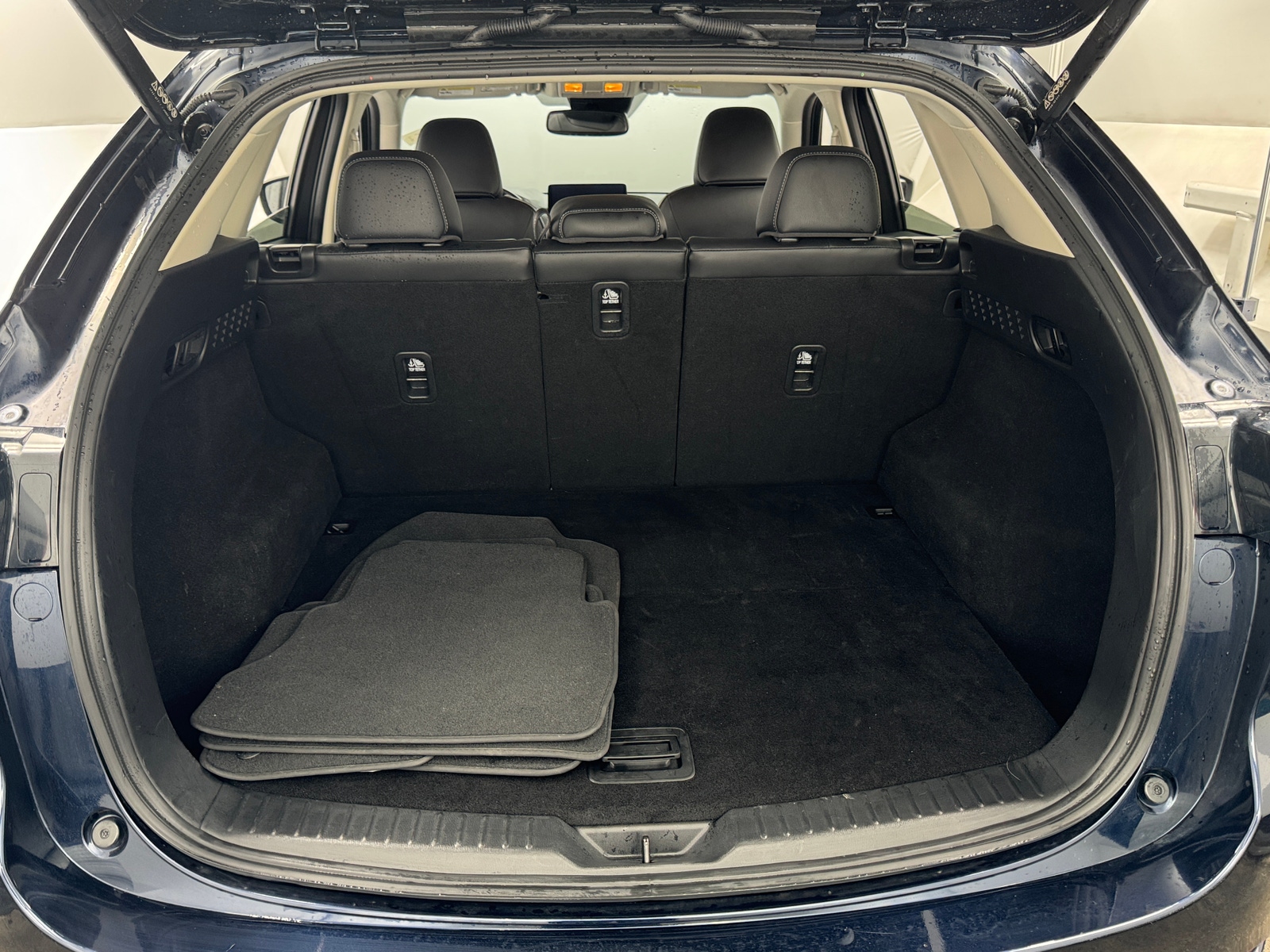 Thumbnail: 2025 Mazda CX-5 - 6