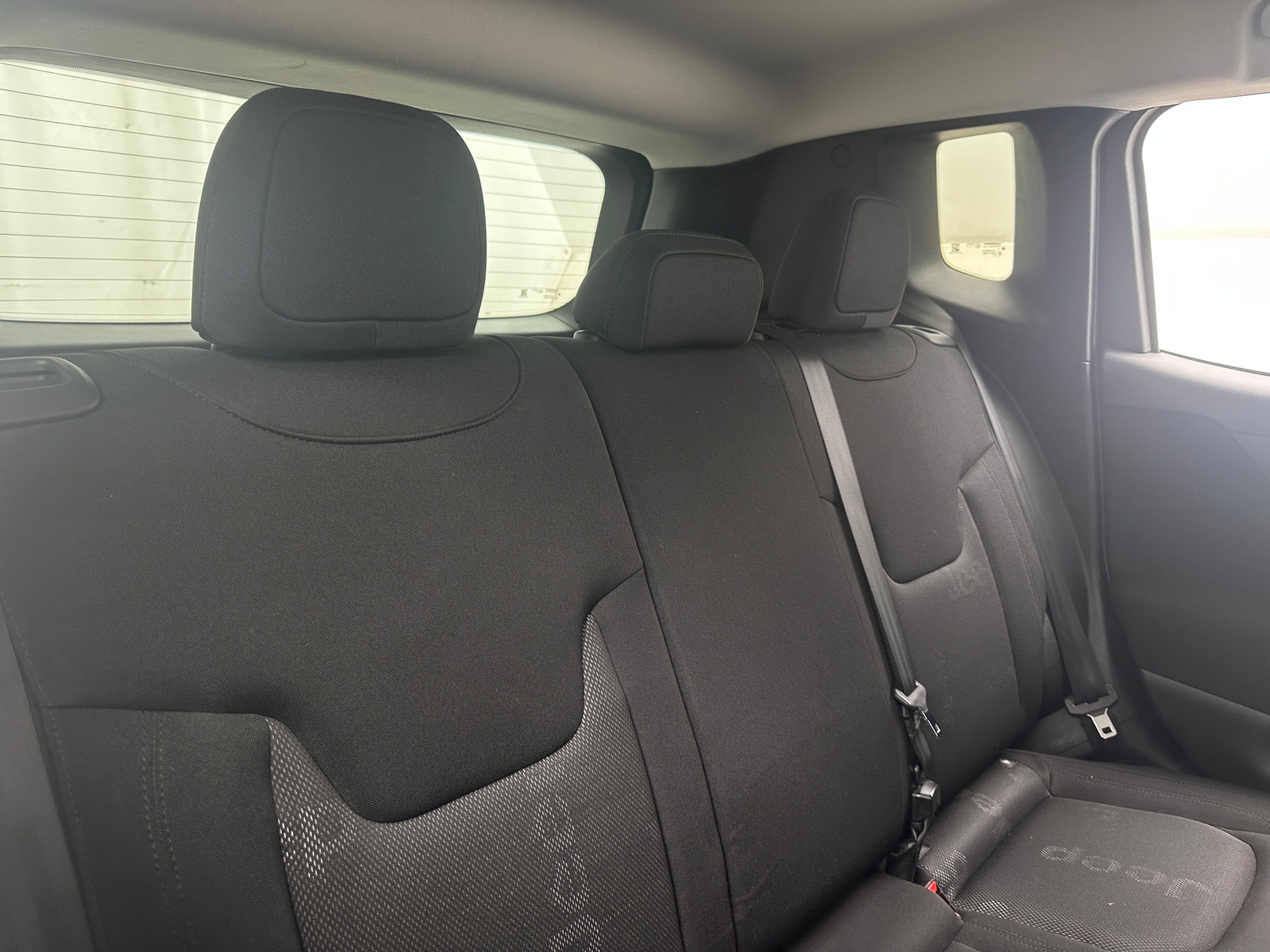 Thumbnail: 2017 Jeep Renegade - 6