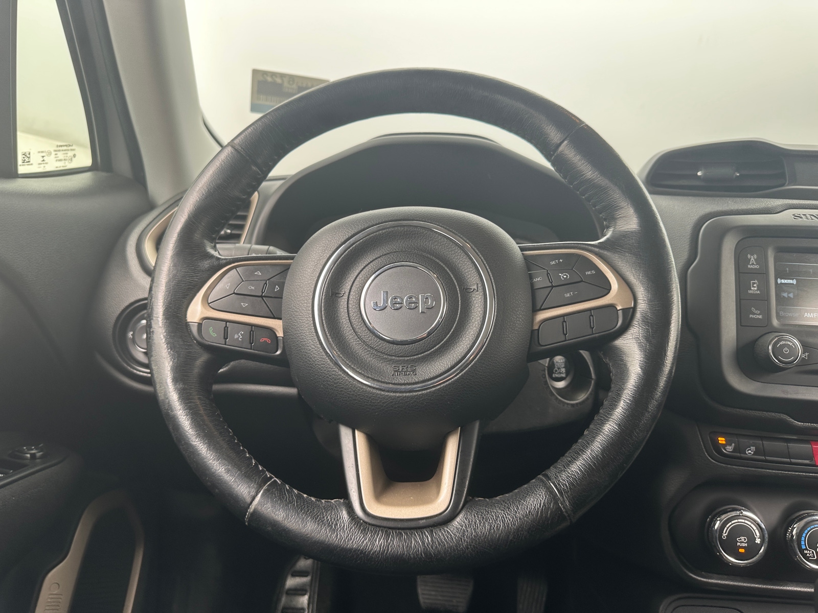 Thumbnail: 2017 Jeep Renegade - 5