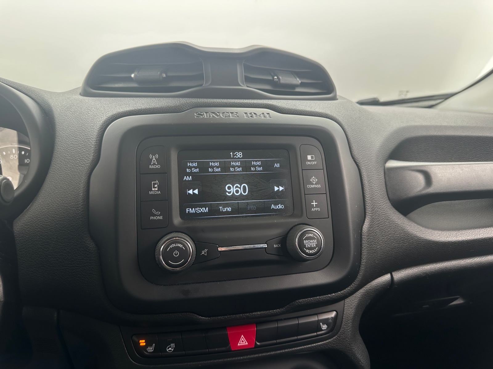 Thumbnail: 2017 Jeep Renegade - 4