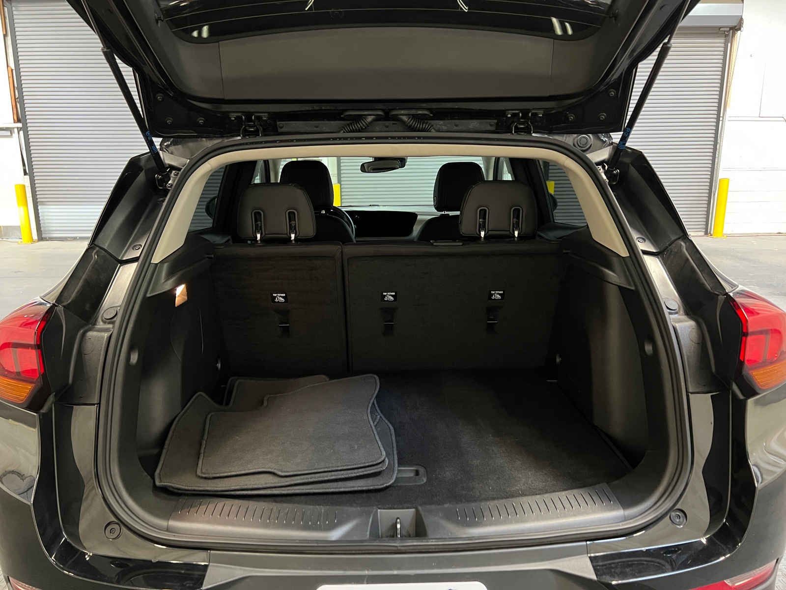 Thumbnail: 2025 Buick Encore GX - 6