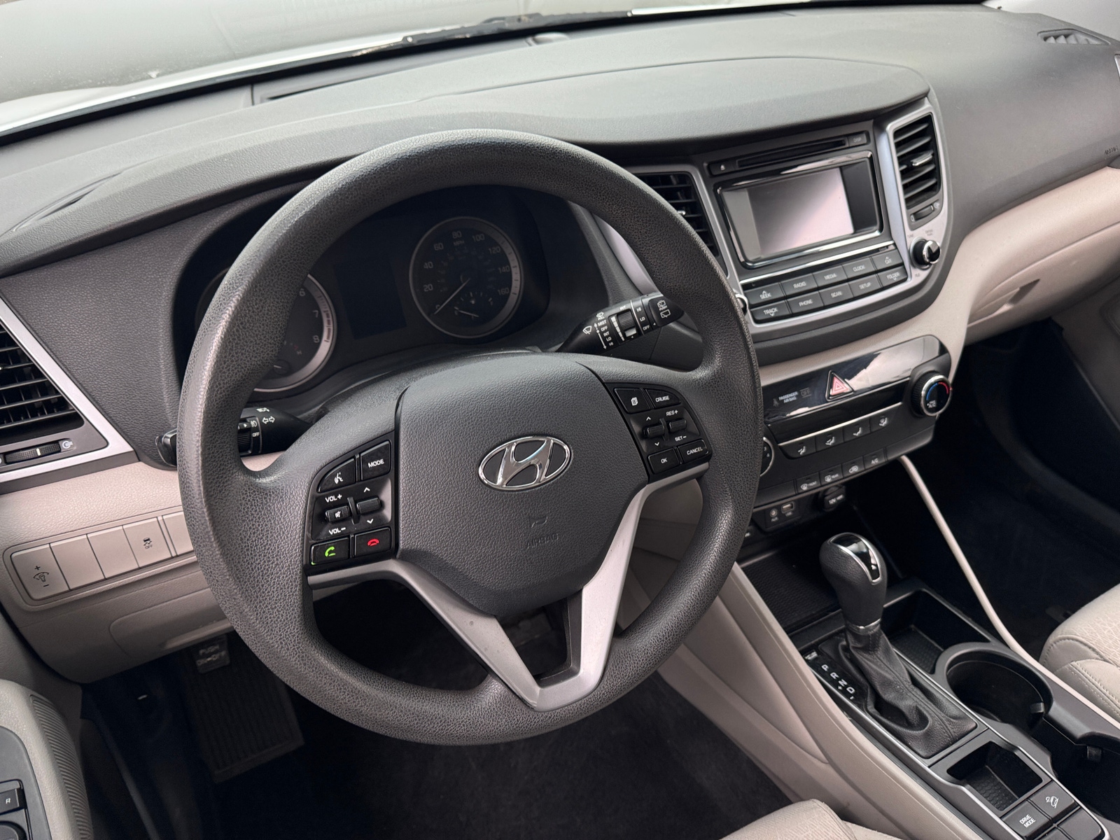 Thumbnail: 2017 Hyundai Tucson - 5