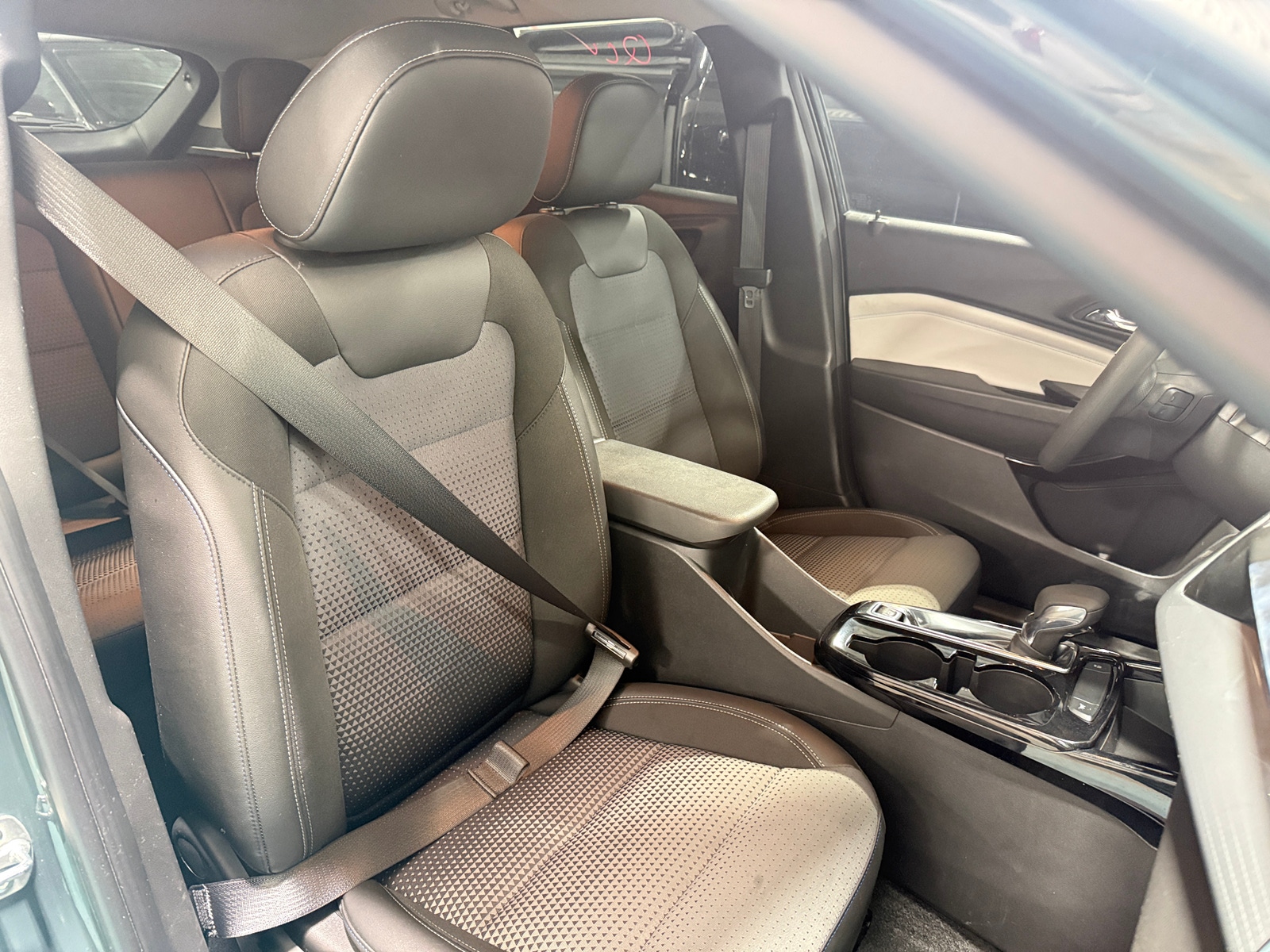 Thumbnail: 2025 Chevrolet Trax - 2