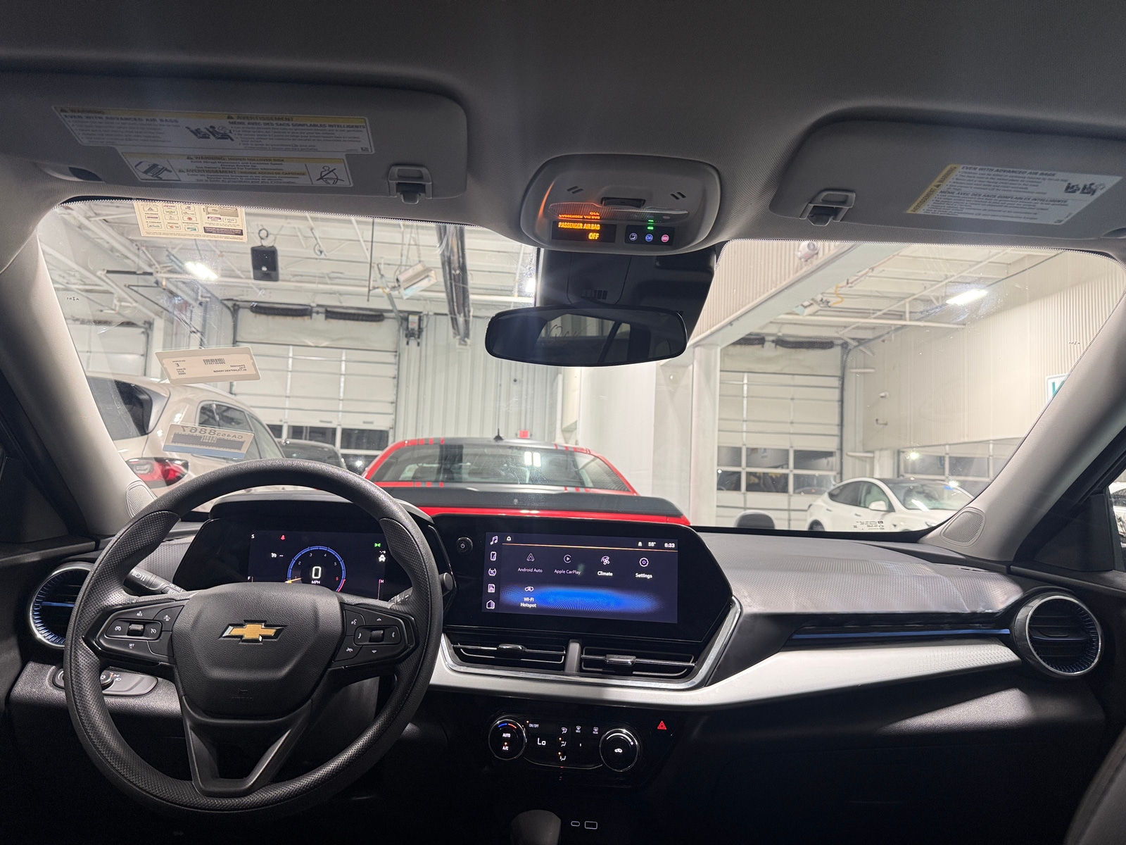 Thumbnail: 2025 Chevrolet Trax - 3