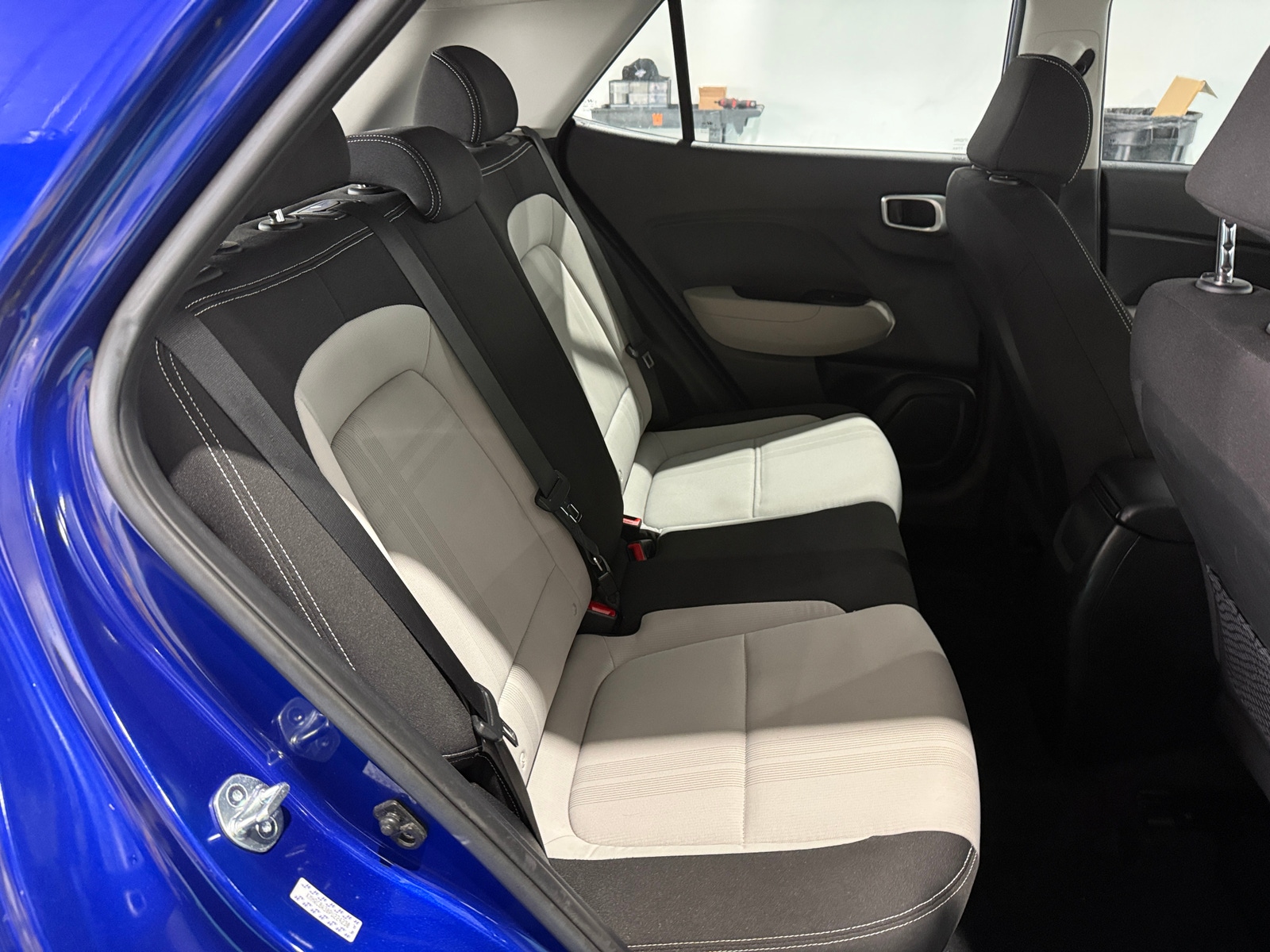 Thumbnail: 2023 Hyundai Venue - 6