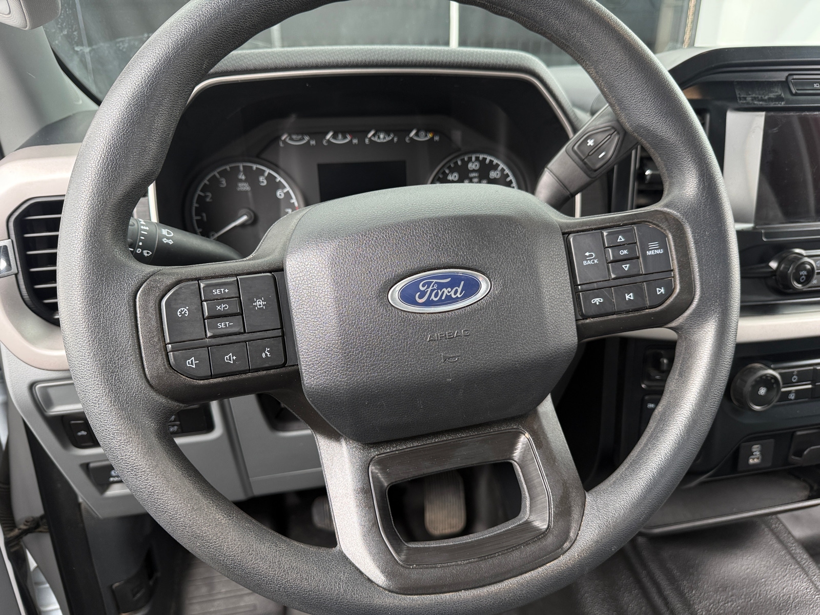 Thumbnail: 2023 Ford Econoline - 4