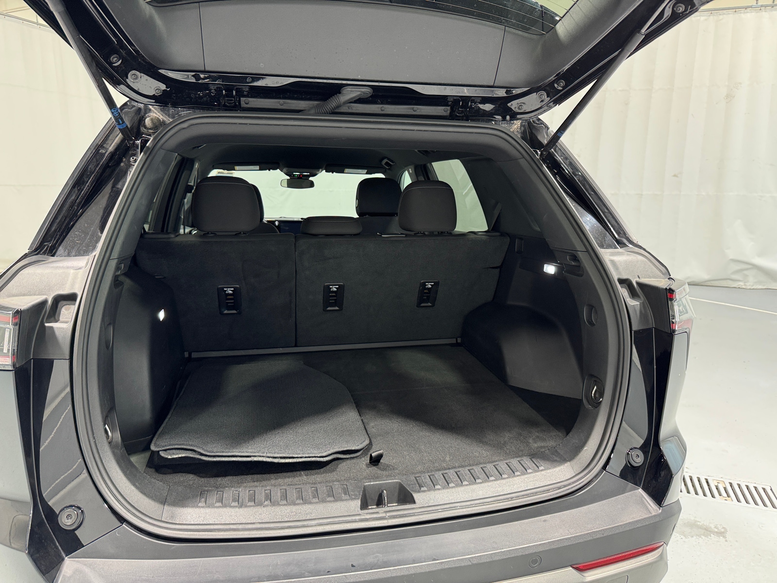 Thumbnail: 2025 Chevrolet Equinox - 7