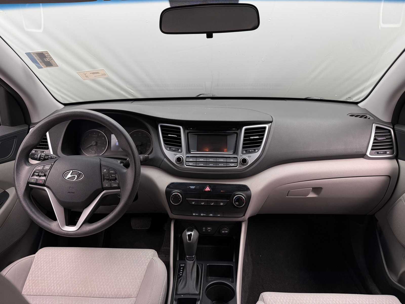 Thumbnail: 2017 Hyundai Tucson - 3