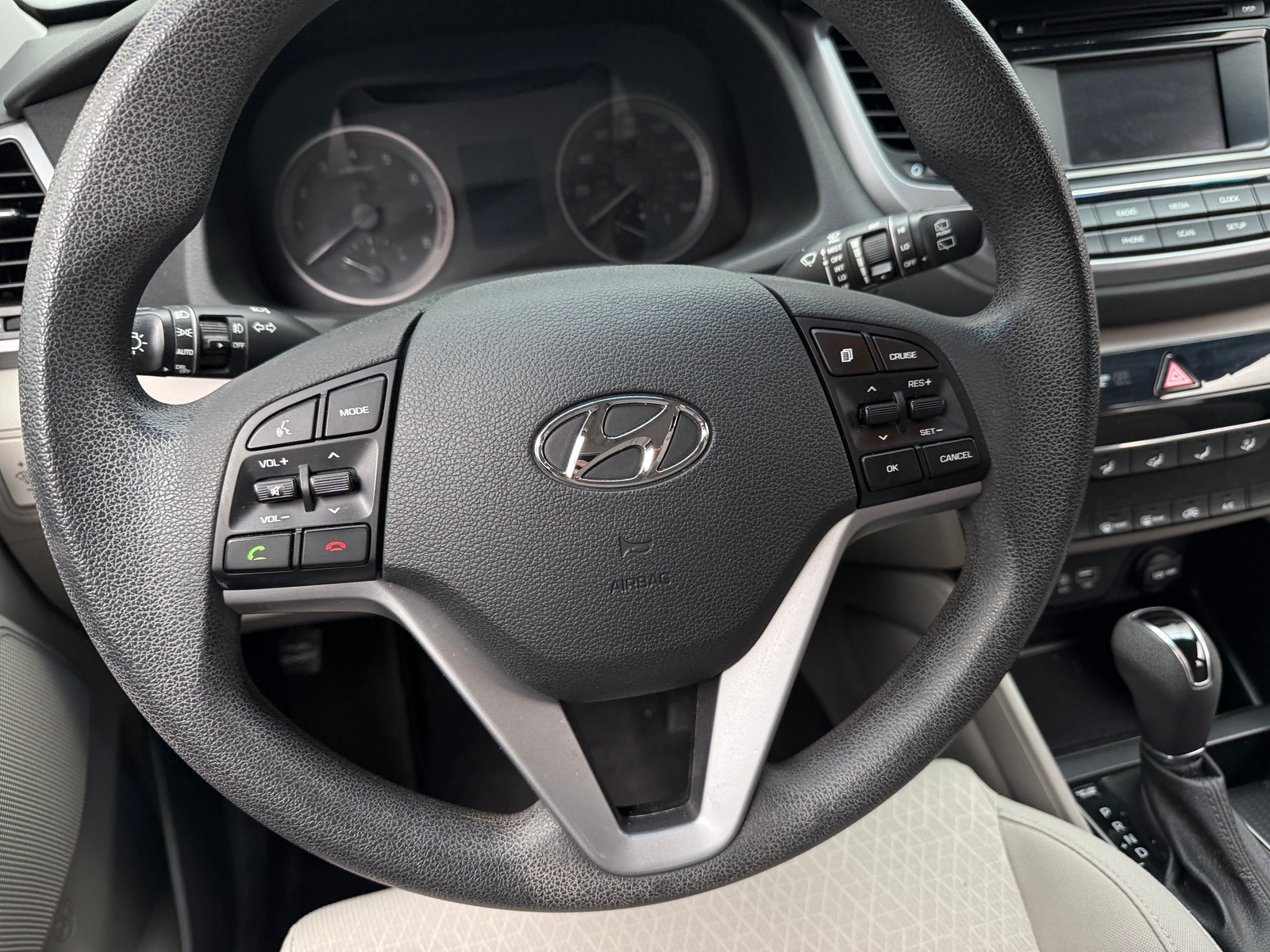 Thumbnail: 2017 Hyundai Tucson - 5