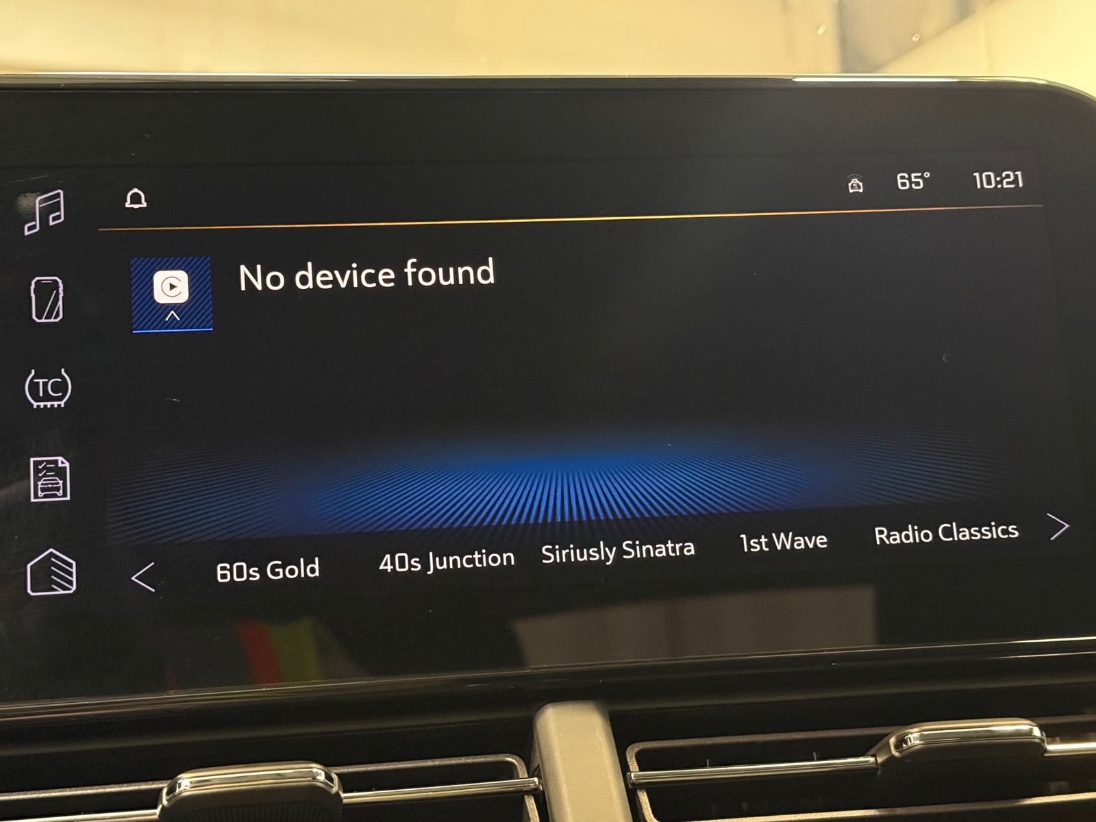 Thumbnail: 2025 Chevrolet Trax - 4