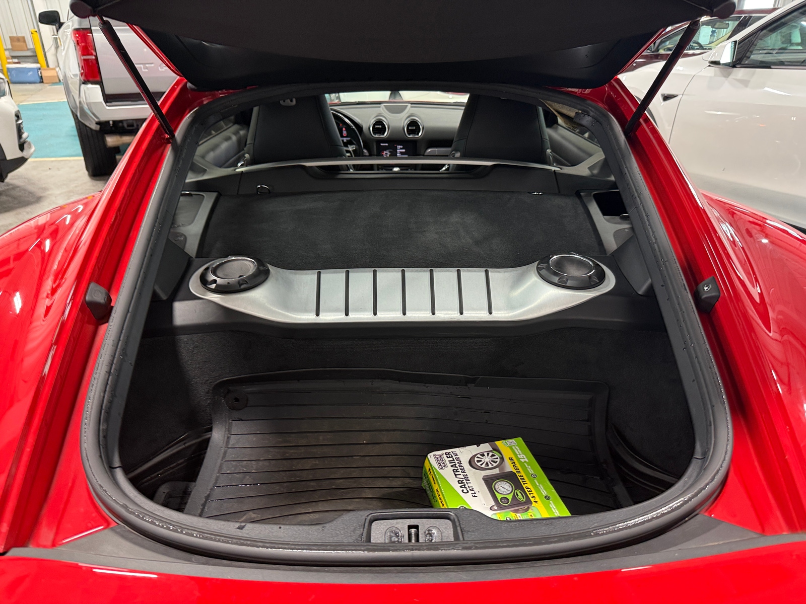 Thumbnail: 2018 Porsche 718 Cayman - 4