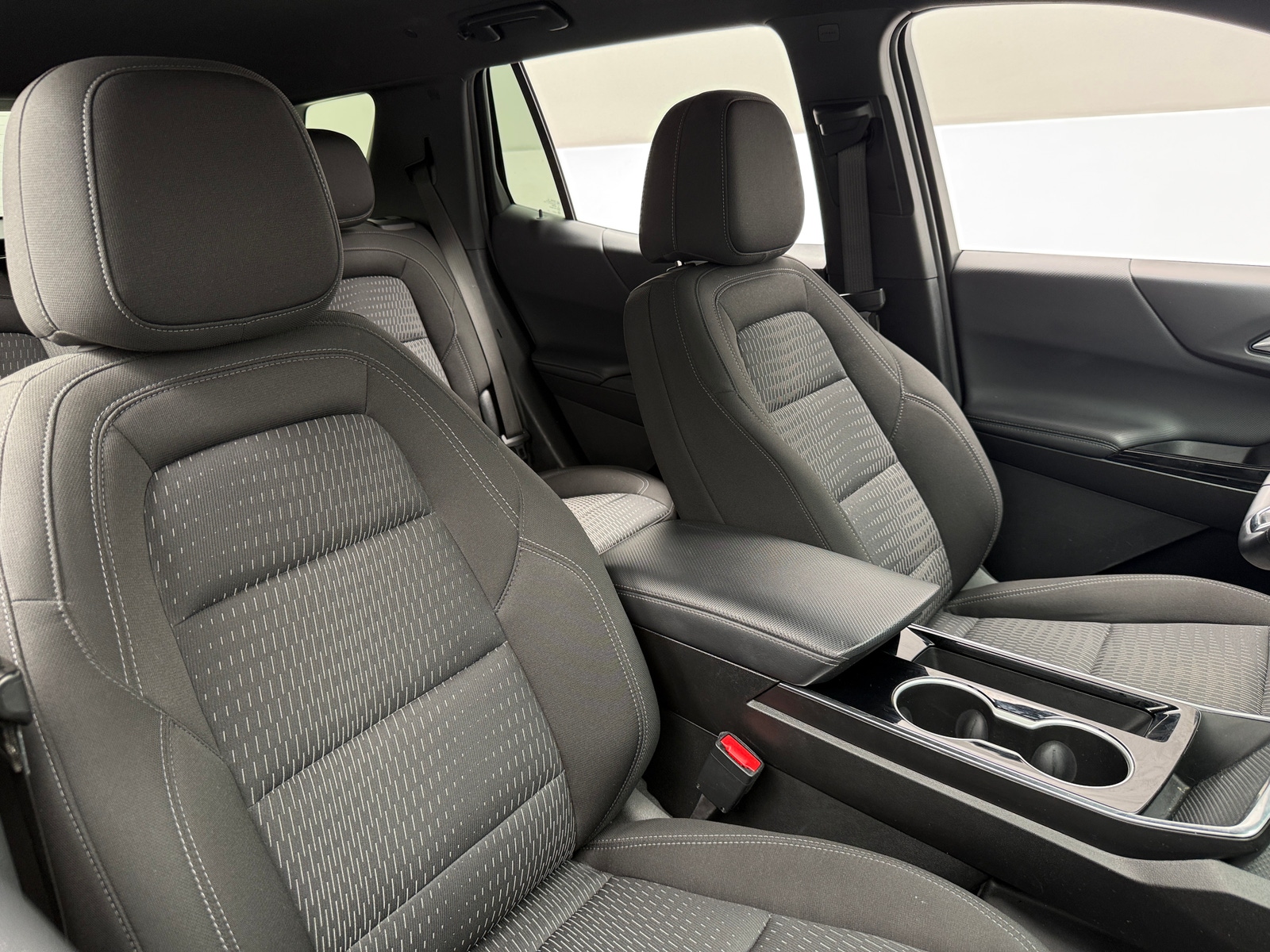 Thumbnail: 2025 Chevrolet Equinox - 2