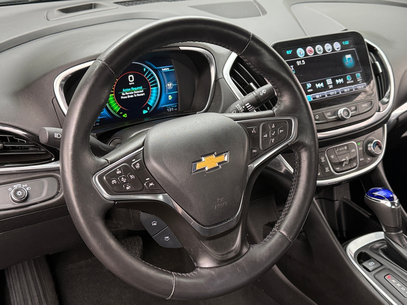 Thumbnail: 2017 Chevrolet Volt - 4