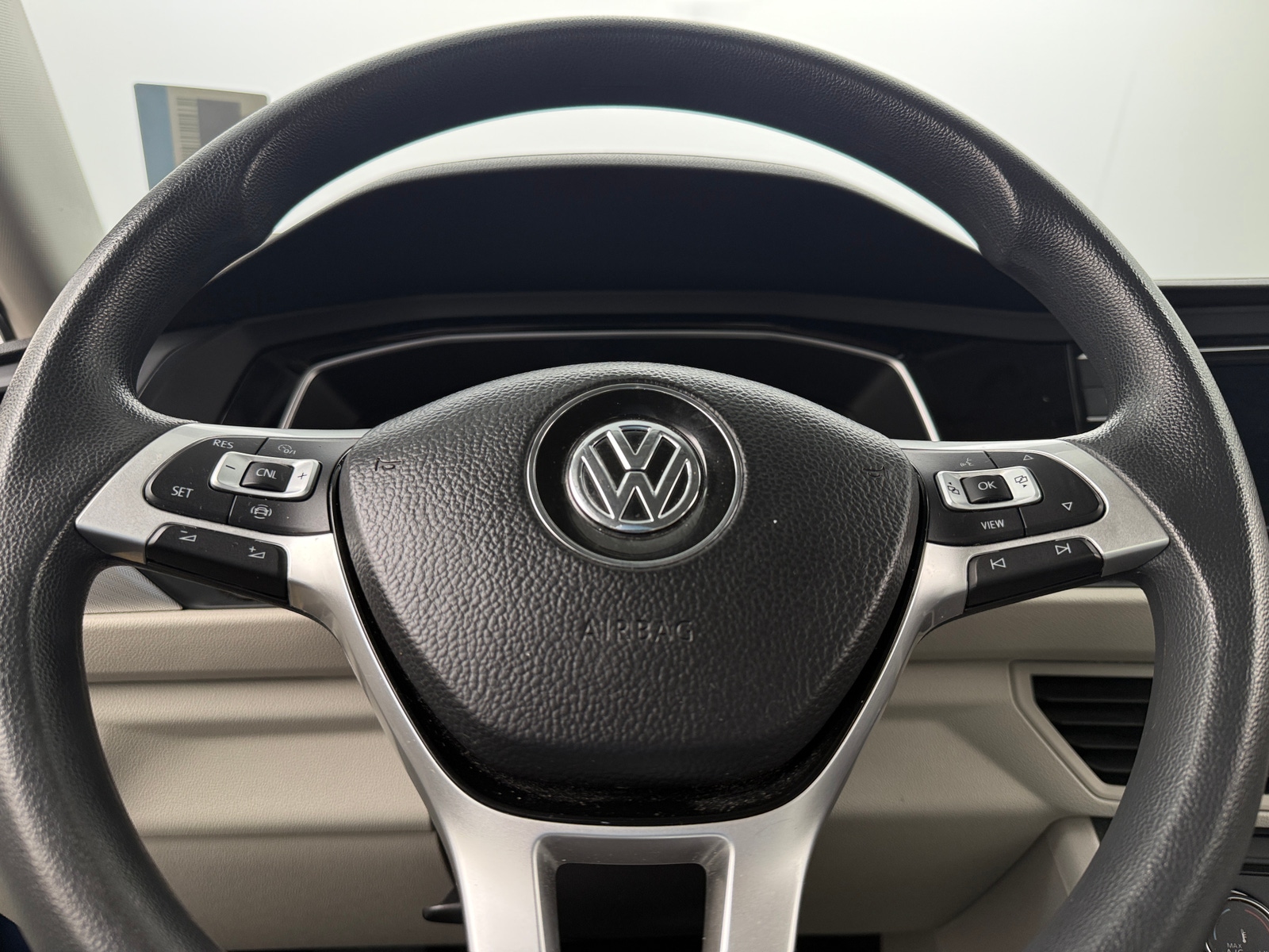 Thumbnail: 2019 Volkswagen Jetta - 5