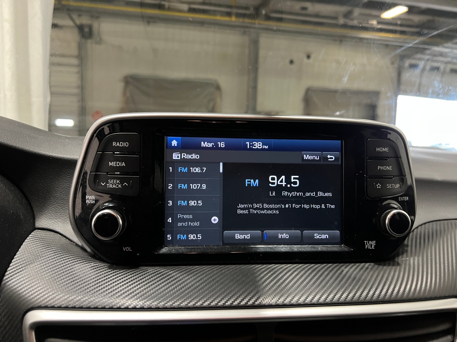 Thumbnail: 2019 Hyundai Tucson - 4