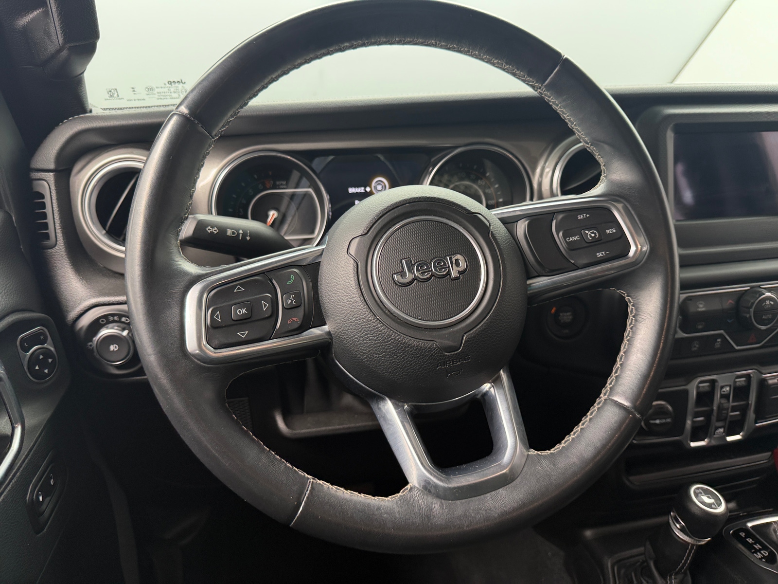 Thumbnail: 2019 Jeep Wrangler - 5