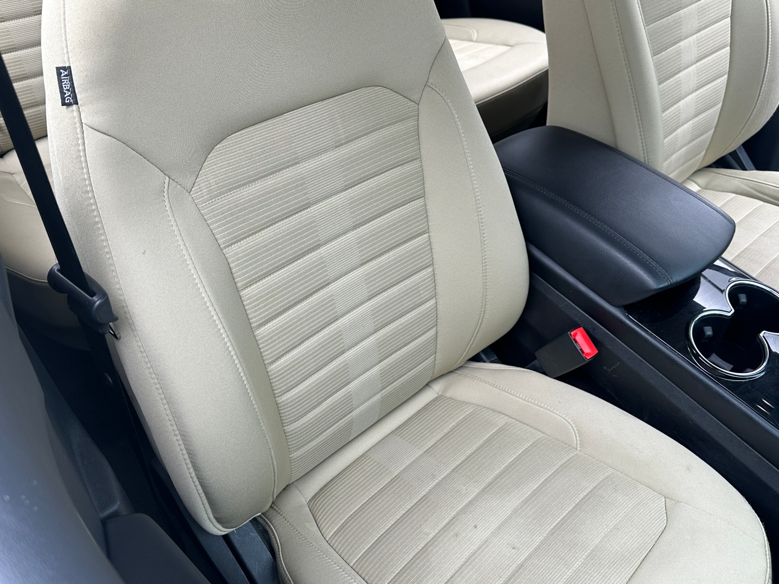 Thumbnail: 2017 Ford Edge - 2