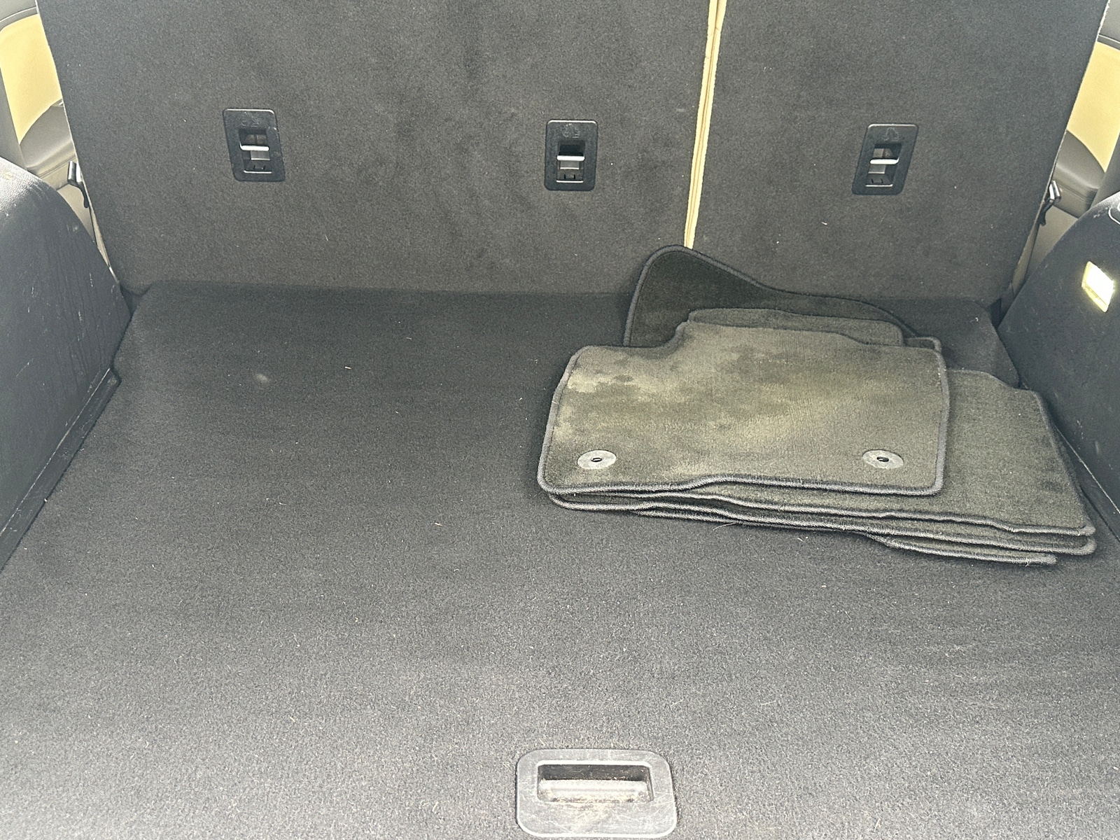 Thumbnail: 2017 Ford Edge - 7