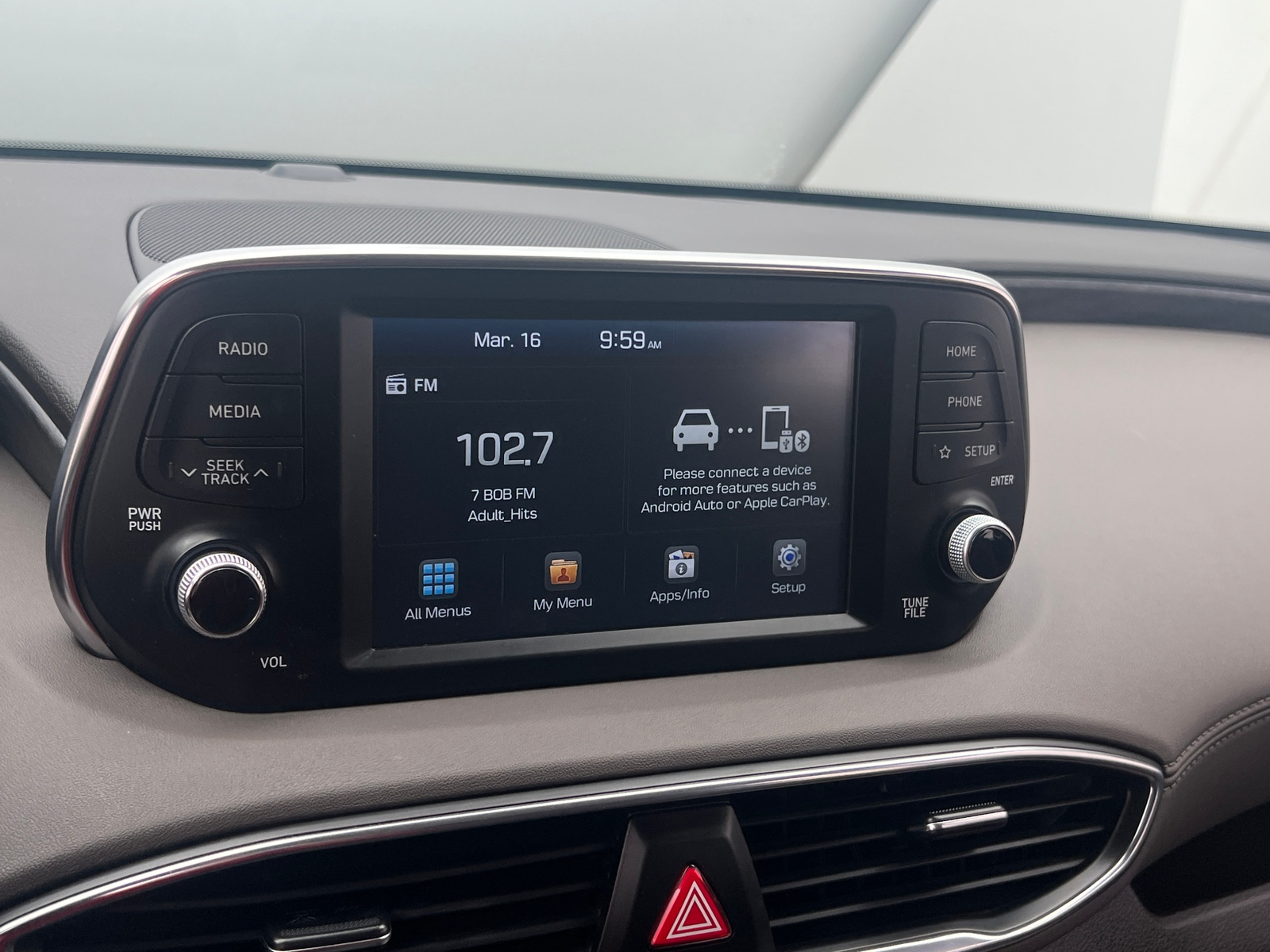 Thumbnail: 2019 Hyundai Santa Fe - 4