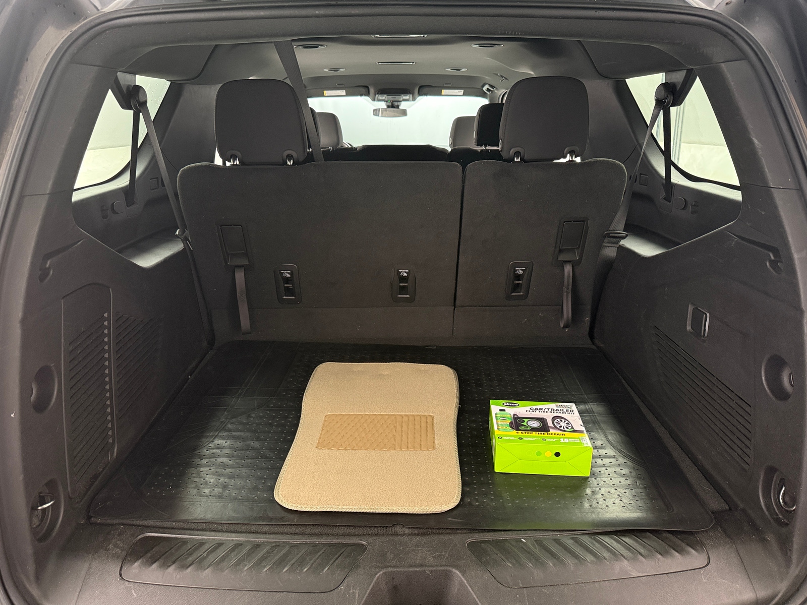 Thumbnail: 2022 GMC Yukon XL - 7