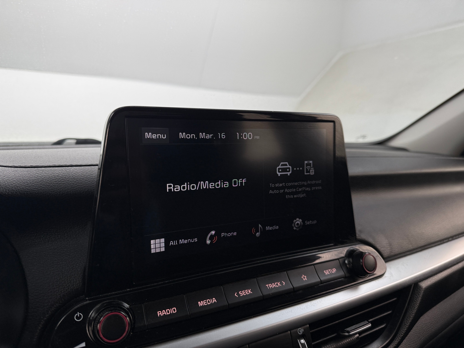 Thumbnail: 2024 Kia Forte - 4