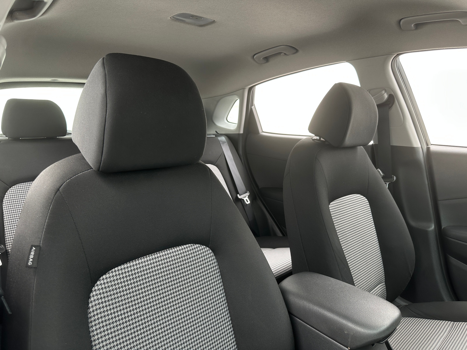 Thumbnail: 2020 Hyundai Kona - 2