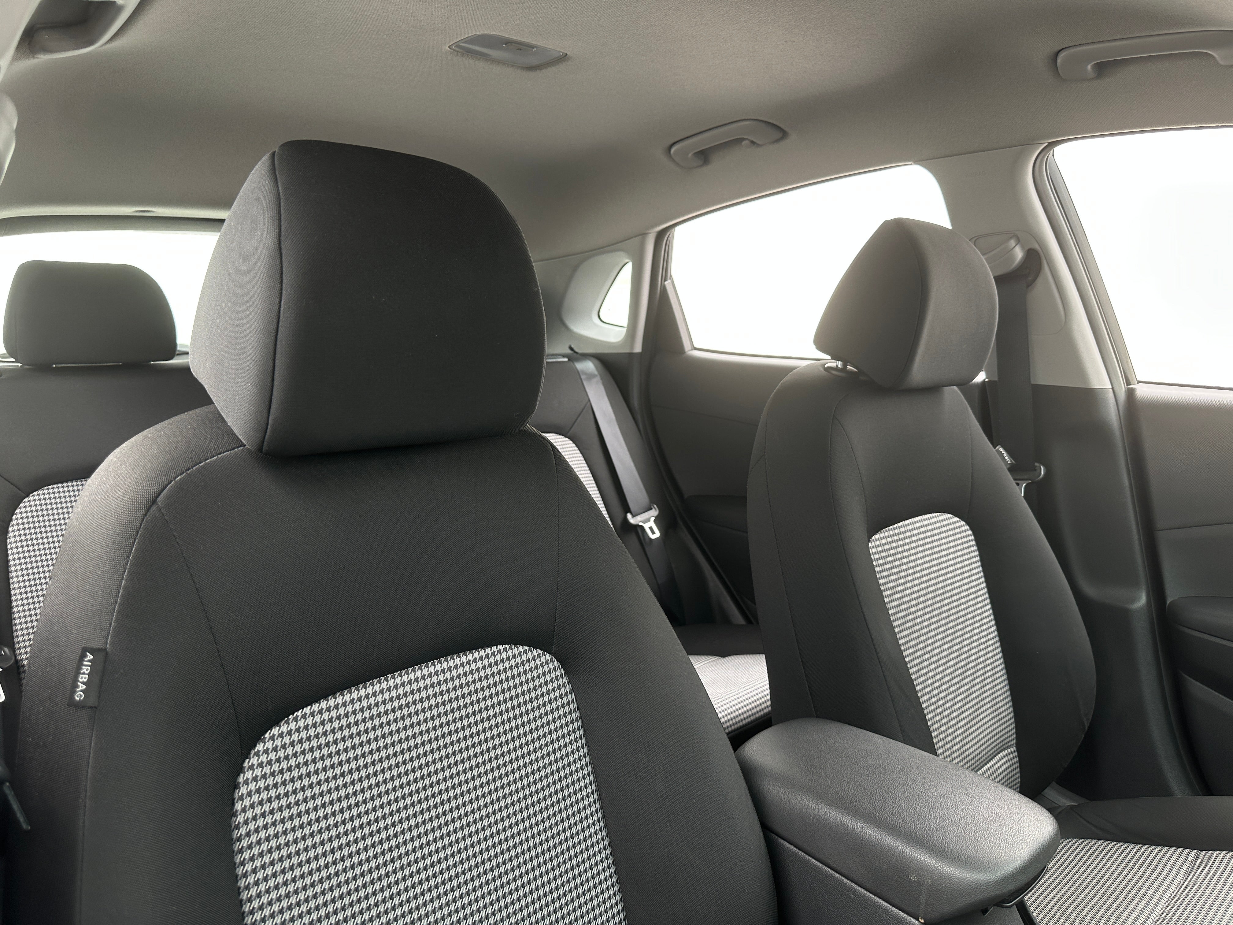 2020 Hyundai Kona - Image 1