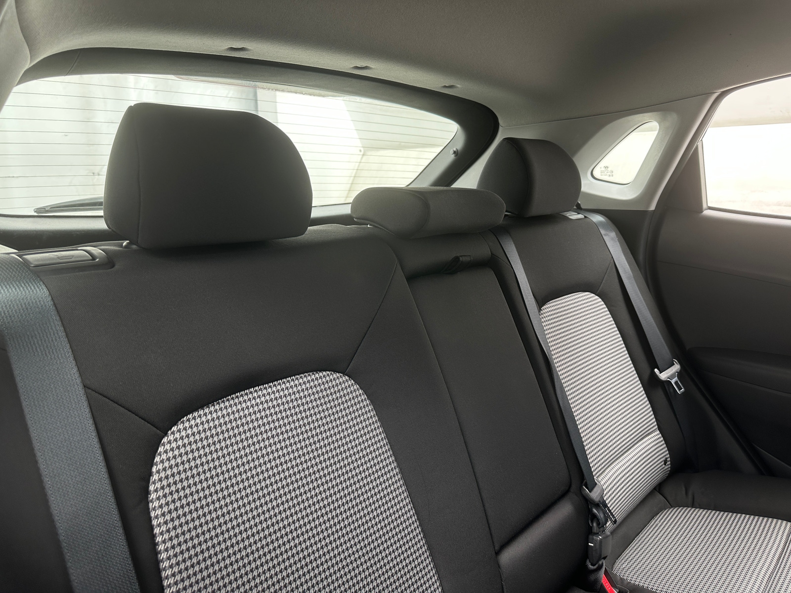 Thumbnail: 2020 Hyundai Kona - 6