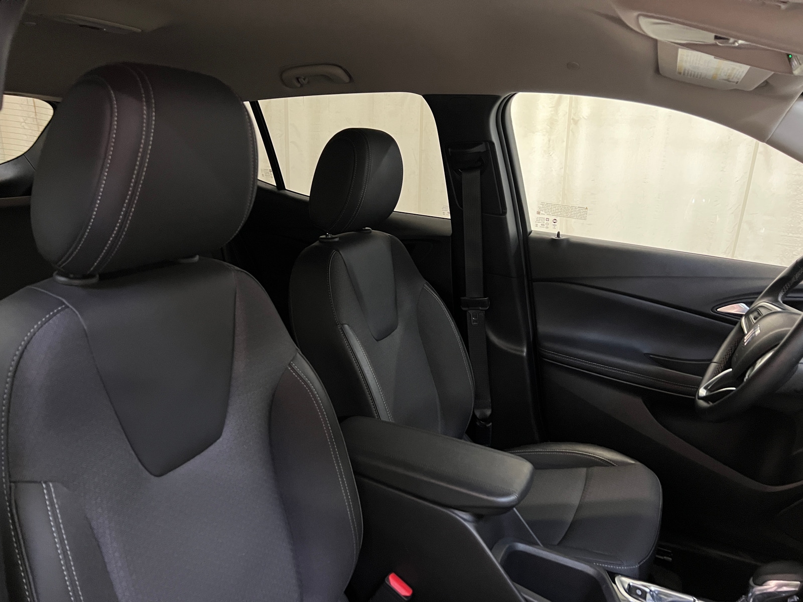 Thumbnail: 2025 Buick Encore GX - 2