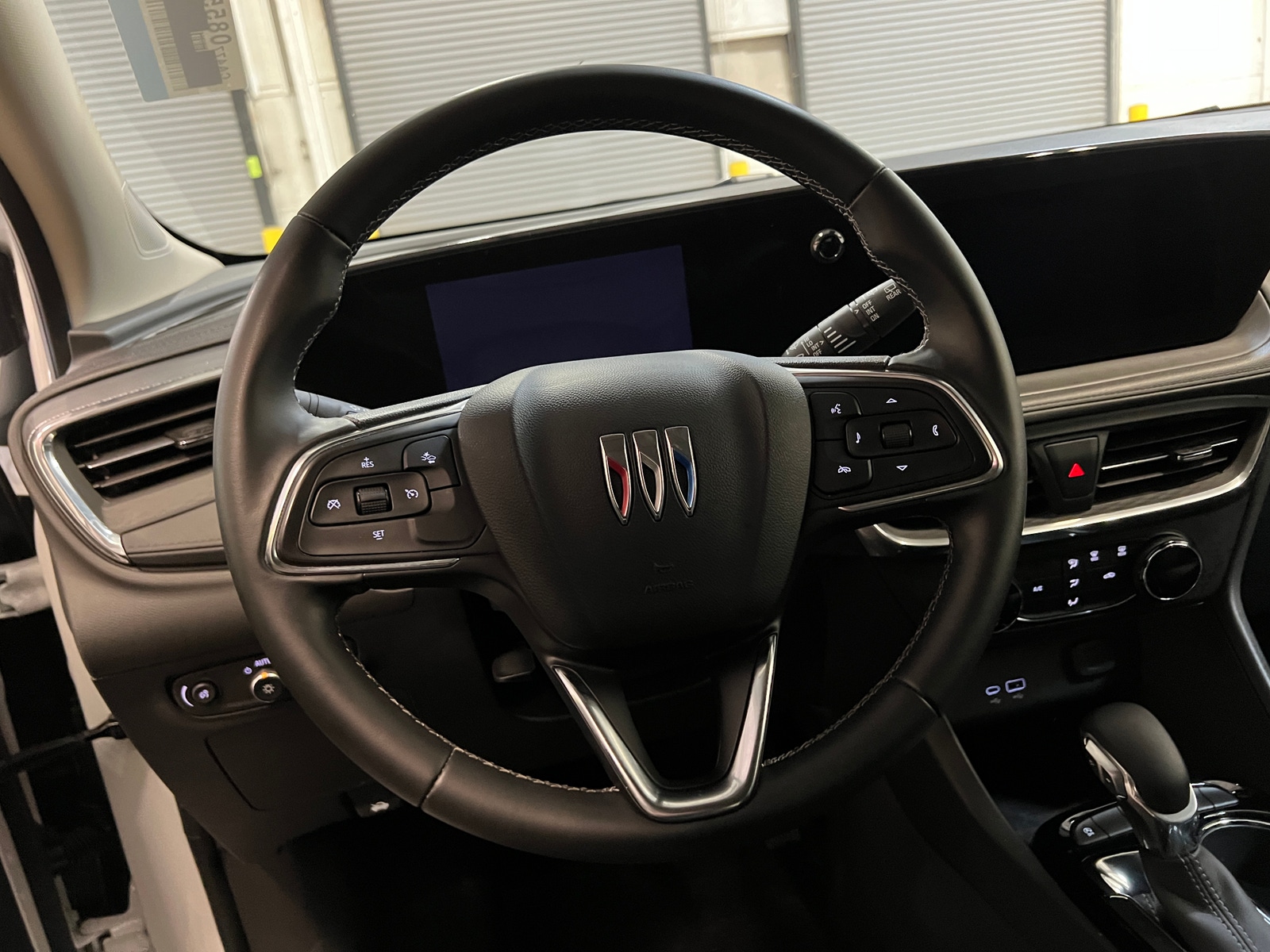 Thumbnail: 2025 Buick Encore GX - 5