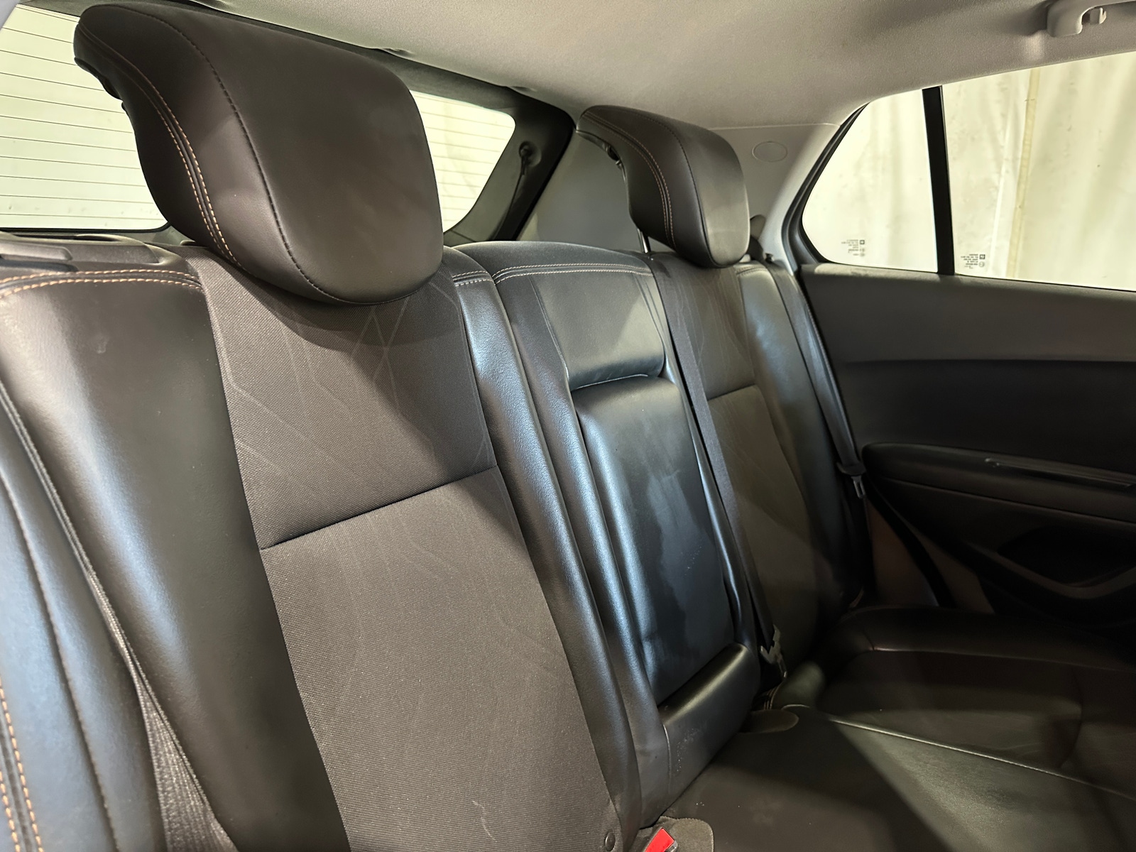 Thumbnail: 2017 Chevrolet Trax - 6