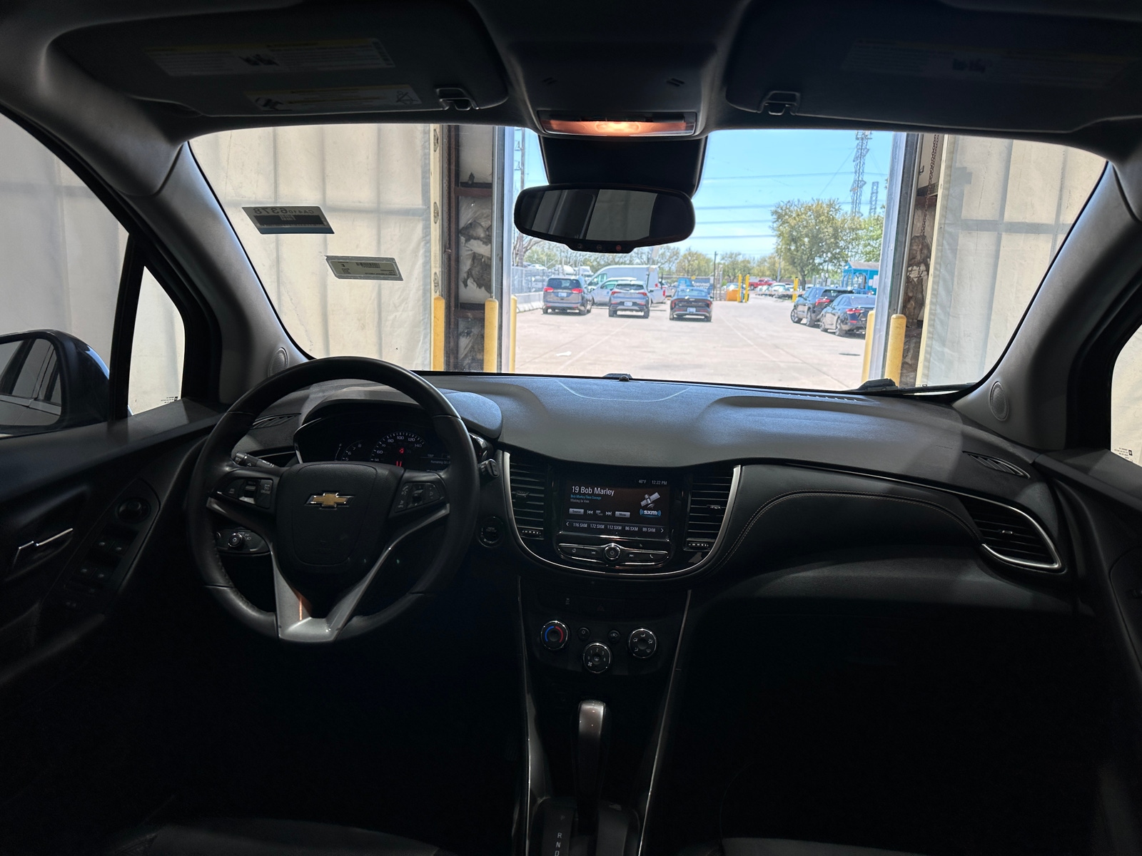 Thumbnail: 2017 Chevrolet Trax - 3