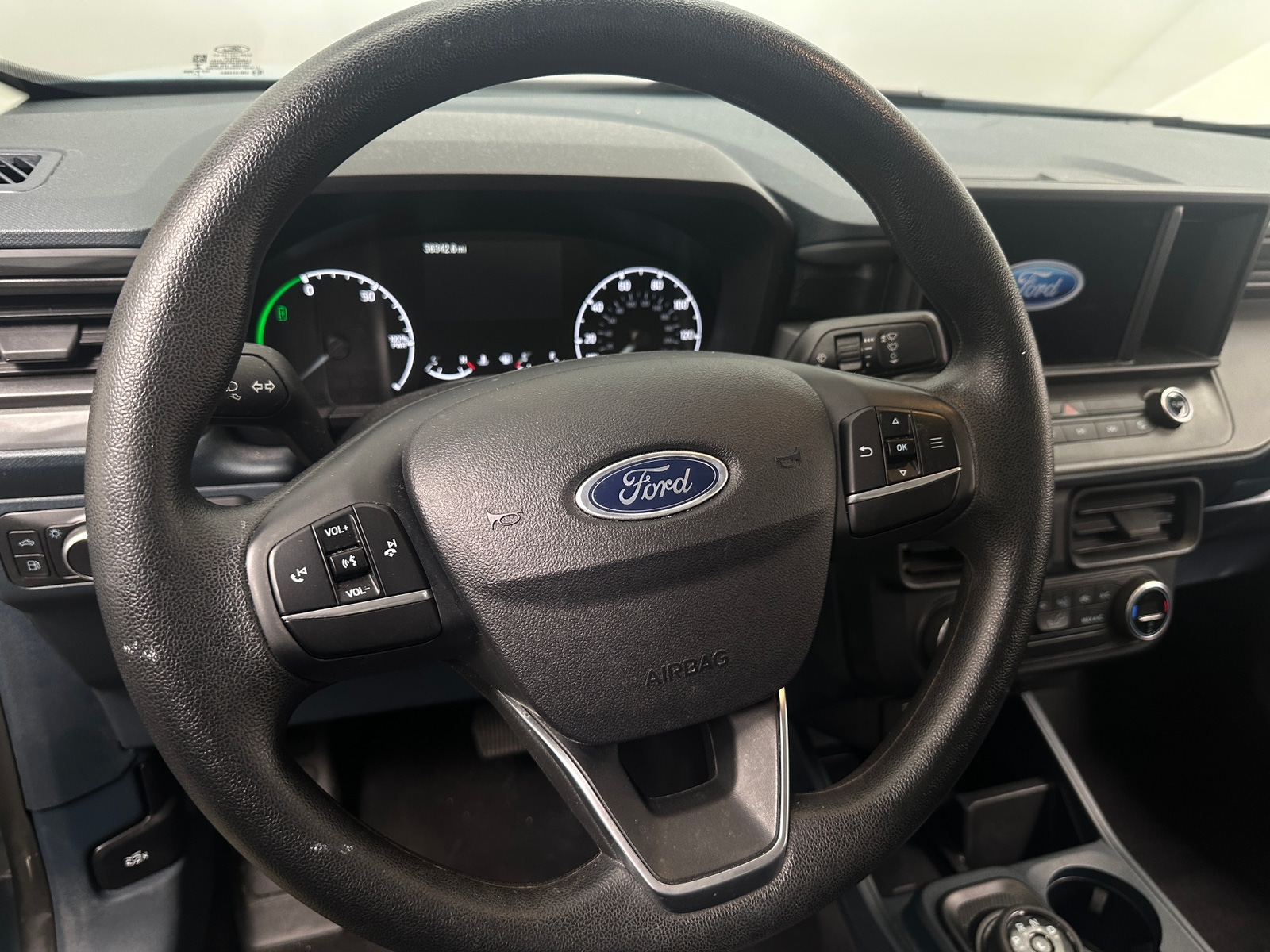 Thumbnail: 2022 Ford Maverick - 5