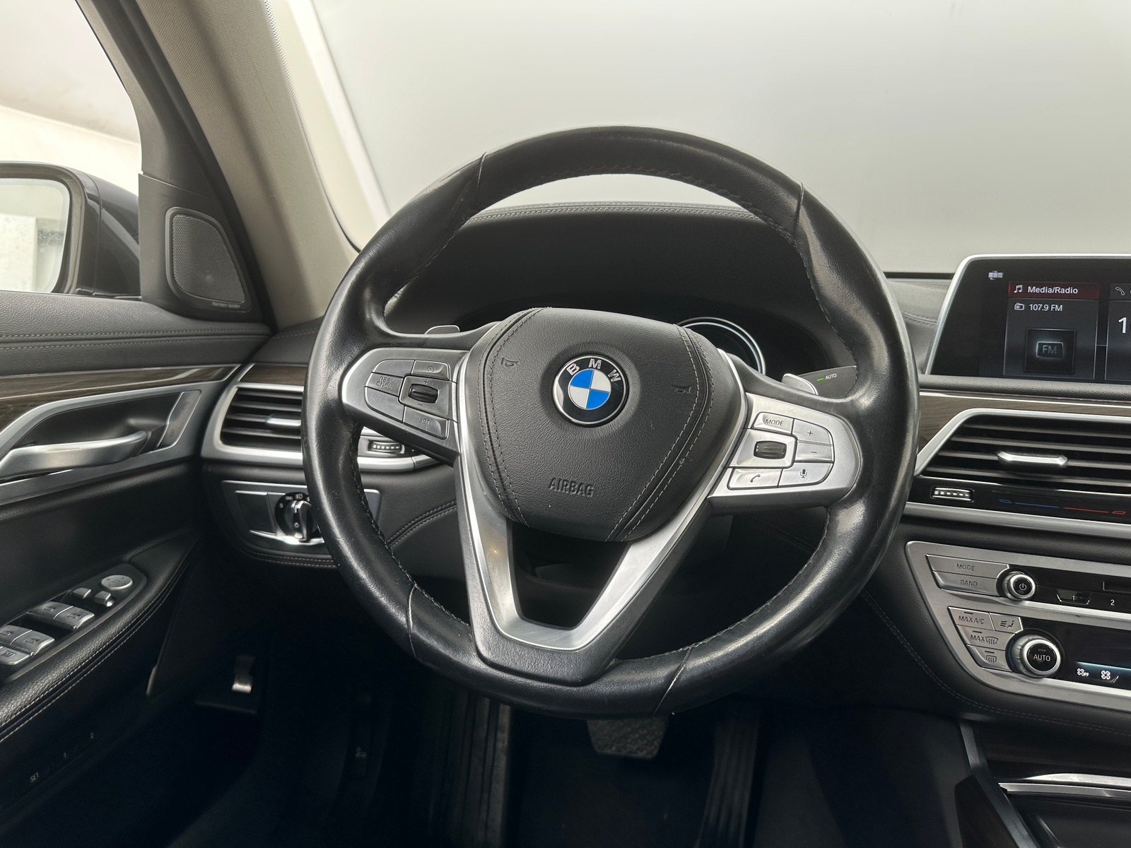 Thumbnail: 2019 BMW 7 Series - 4