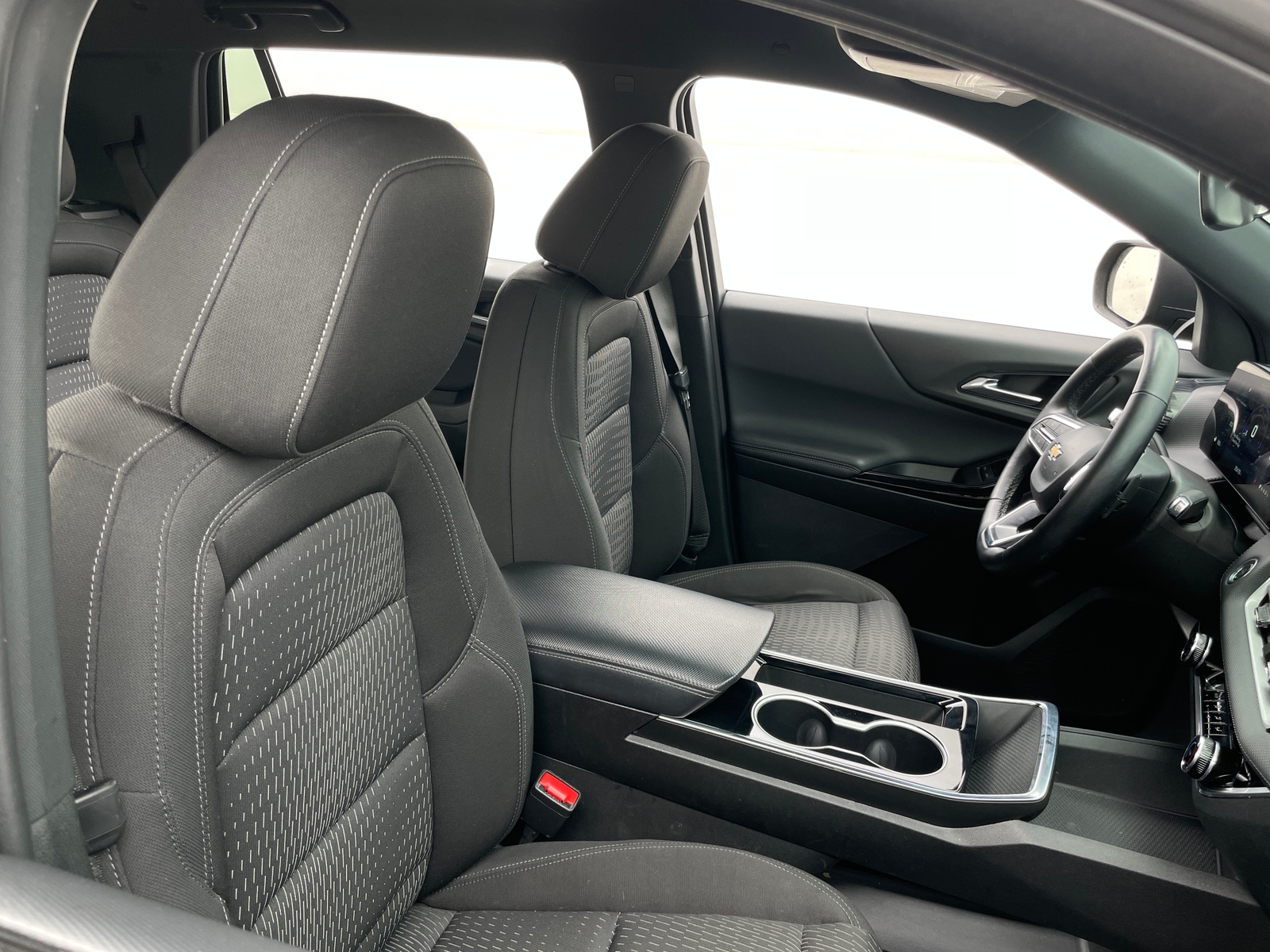 Thumbnail: 2025 Chevrolet Equinox - 2