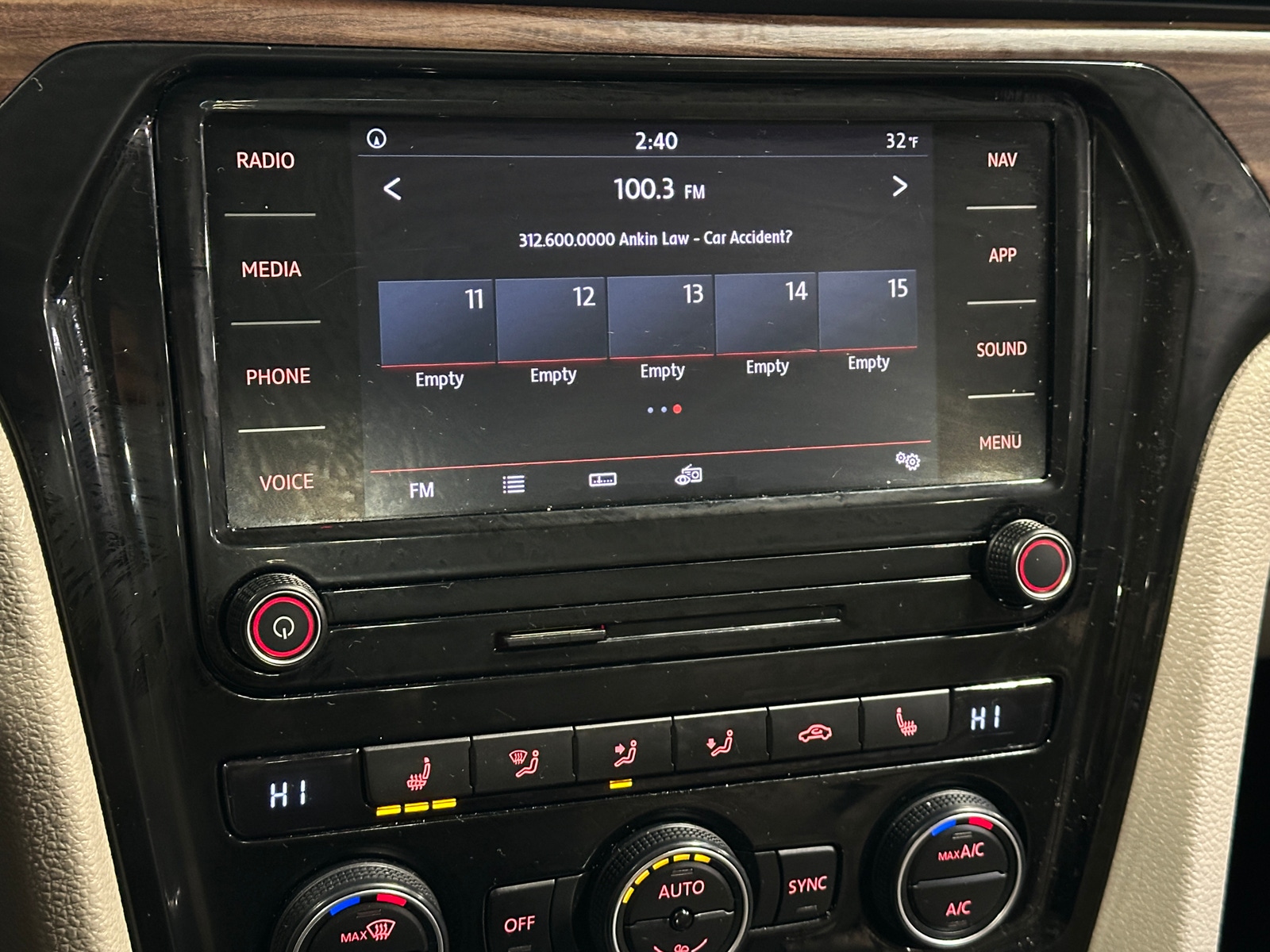 Thumbnail: 2020 Volkswagen Passat - 3