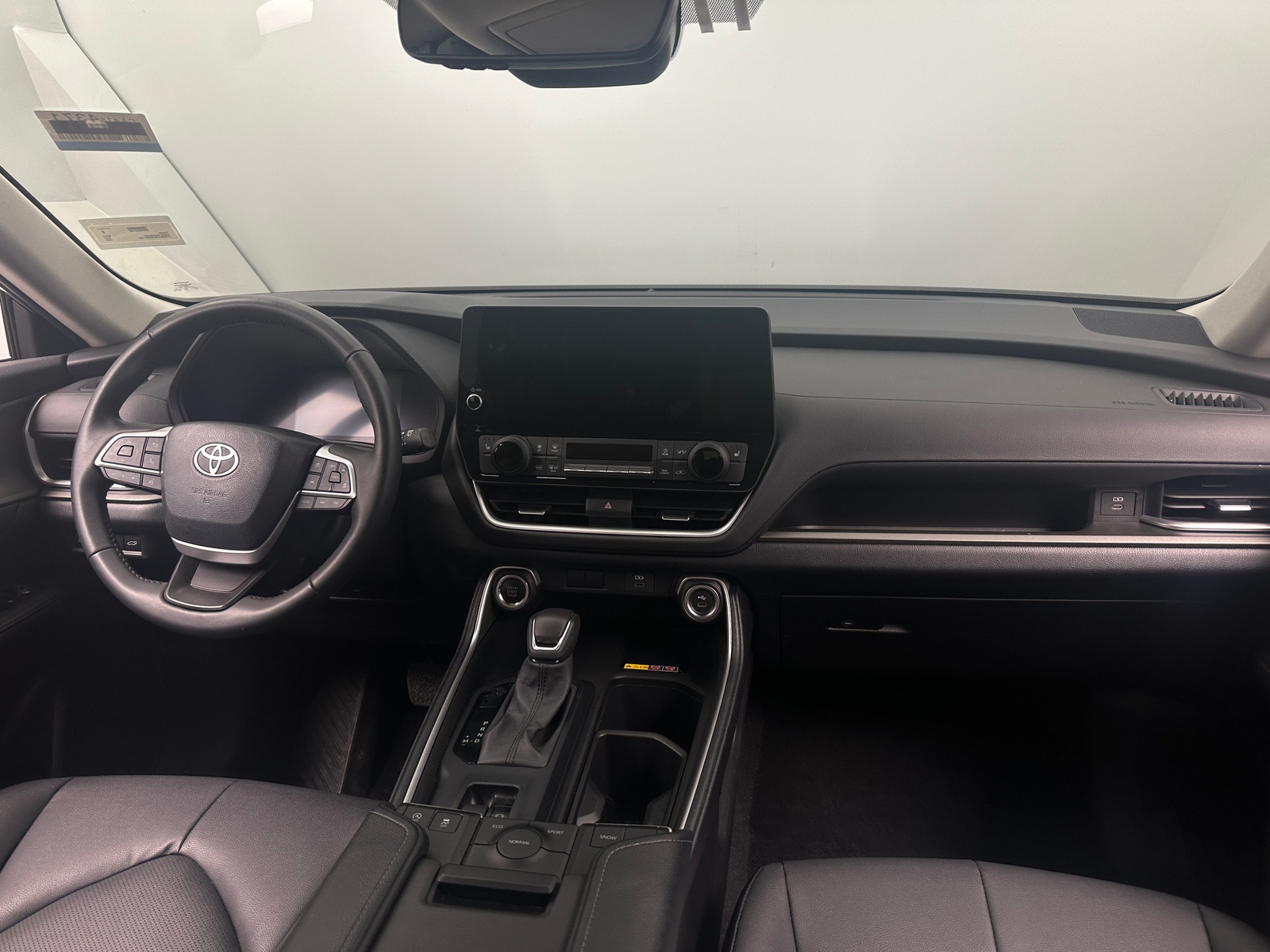 Thumbnail: 2025 Toyota Grand Highlander - 3