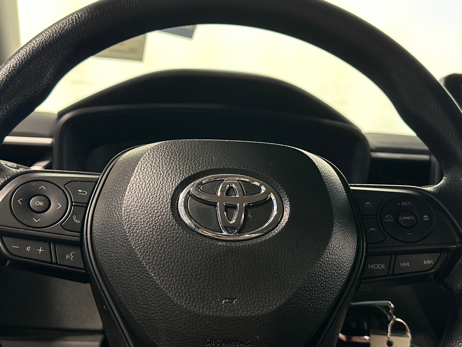 Thumbnail: 2025 Toyota Corolla - 5